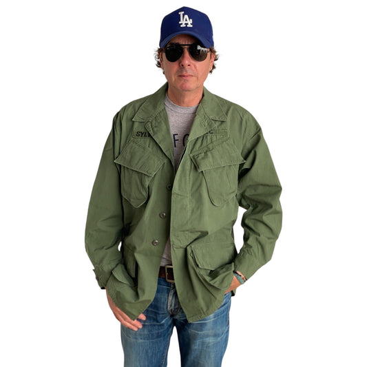 Medium Reg. Authentic 1967 US Army Vintage Vietnam Jungle Jacket, DAC - USA Vintage Bcn