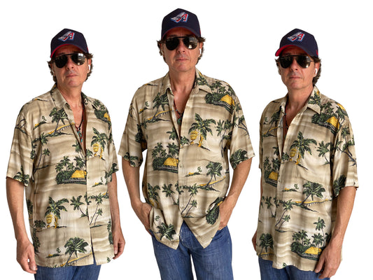 Size Large. Vintage 90s Rayon Hawaiian shirt - USA Vintage Bcn