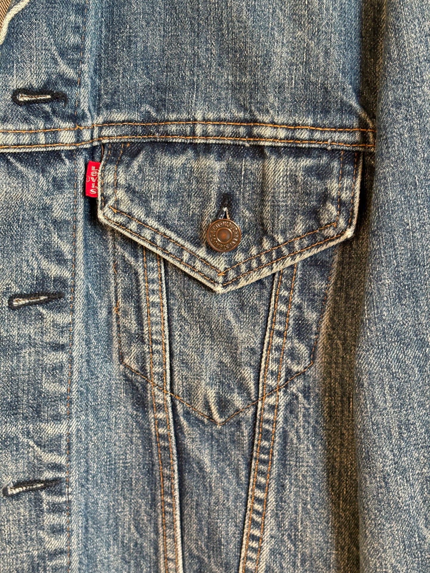 Size 40US / 50EU. Vintage 70s Levi’s Denim Jacket – 2 Pockets – Made in USA - USA Vintage Bcn