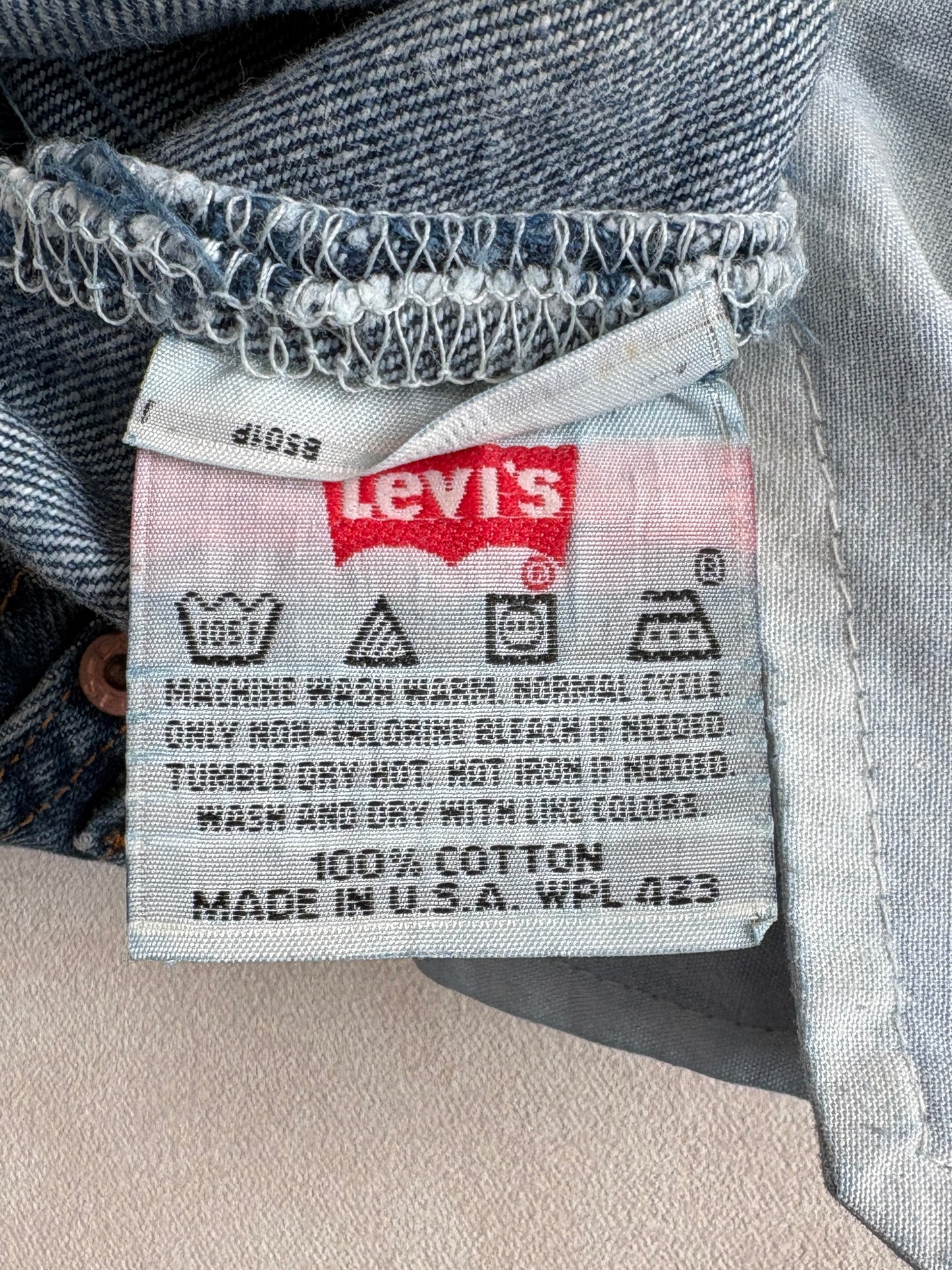 28X32 Levi's 501 Vintage Denim Jeans - USA Vintage Bcn