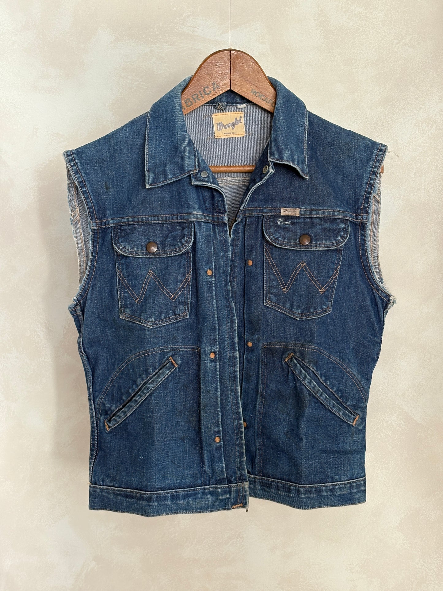 Size 38US / 48EU . 1960s Vintage Wrangler 24MJZ Denim Jacket – Made in USA - USA Vintage Bcn