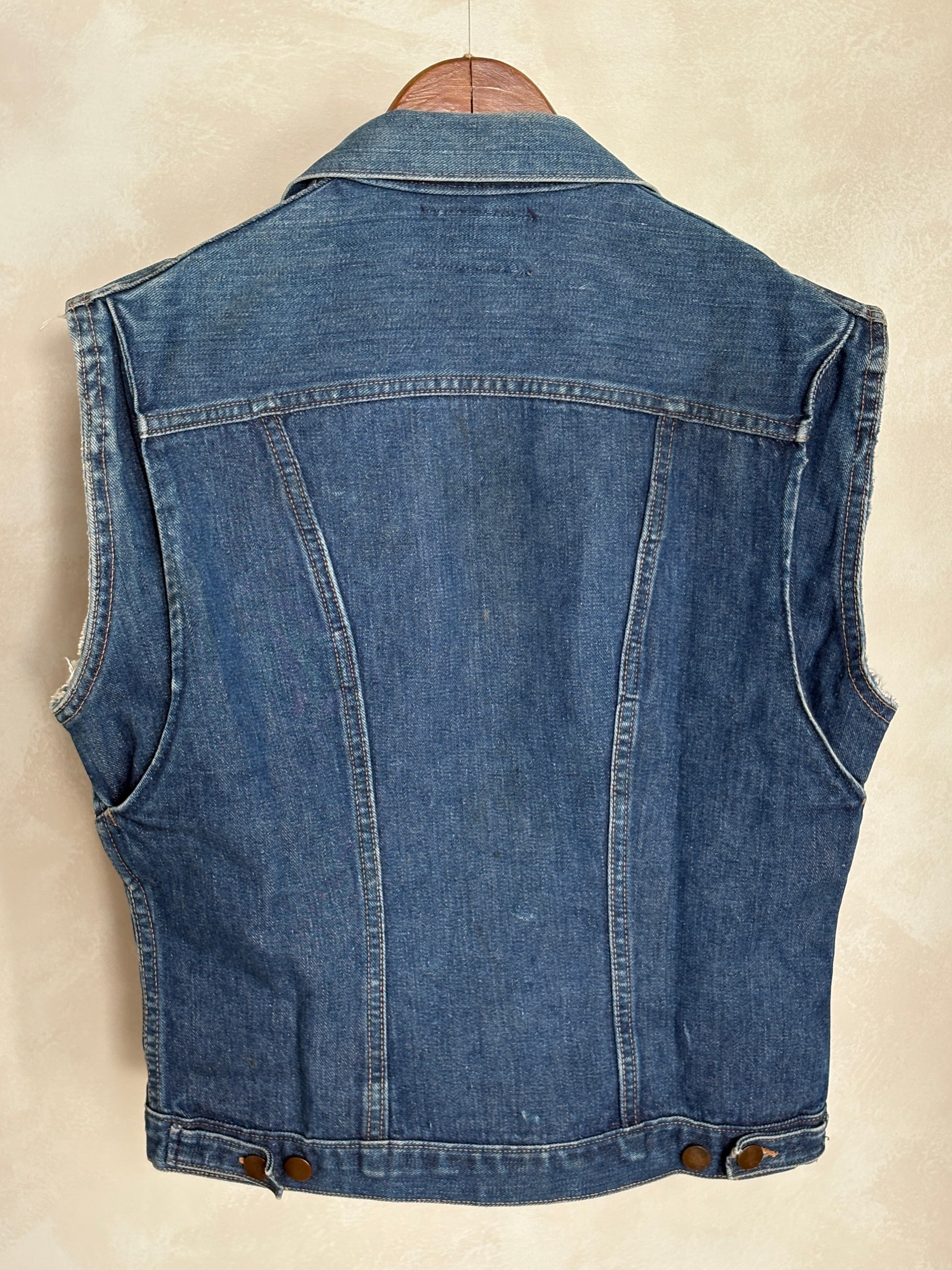 Size 38US / 48EU . 1960s Vintage Wrangler 24MJZ Denim Jacket – Made in USA - USA Vintage Bcn