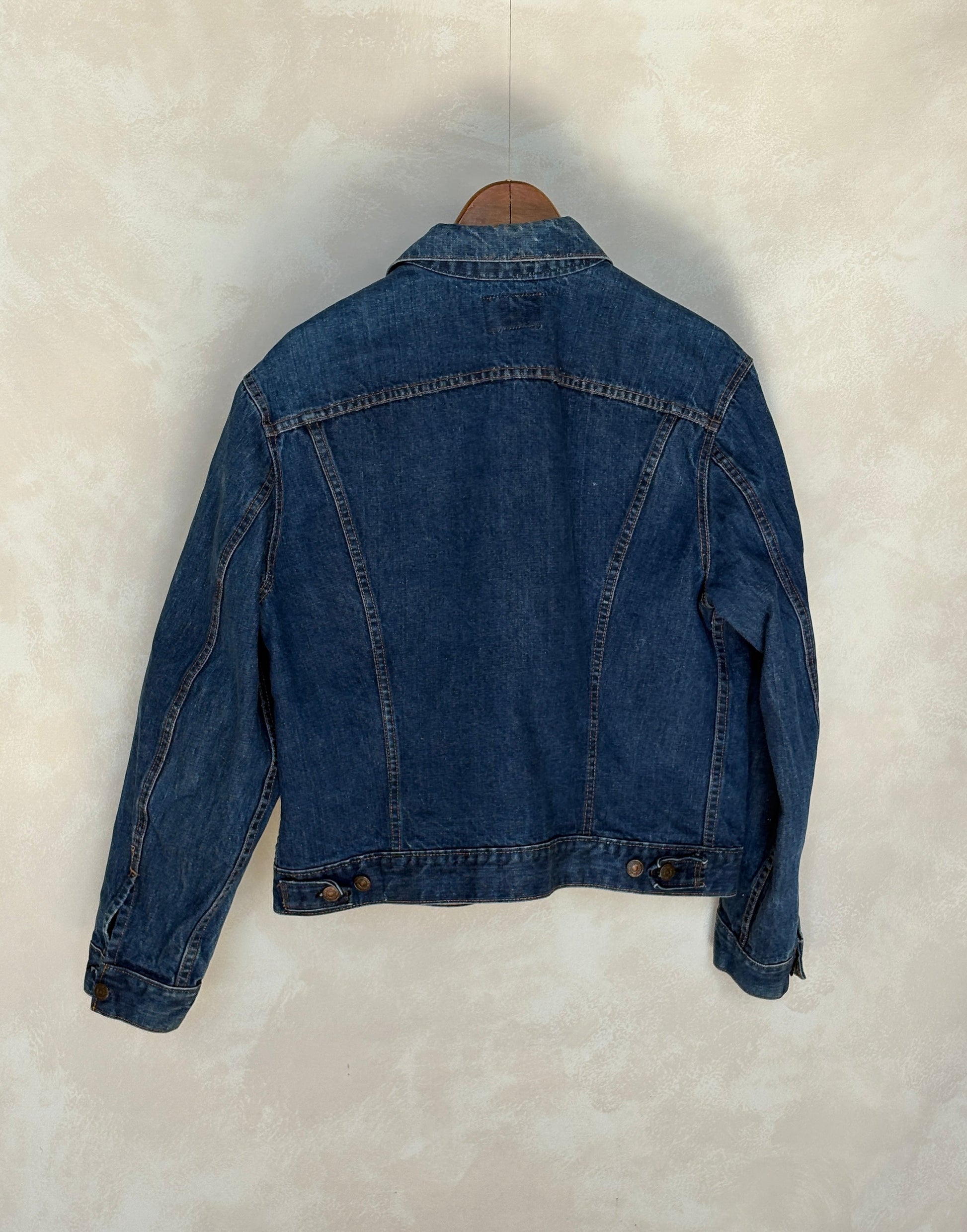 Size 46US / 56EU. Vintage Early 70s 2 pocket Levi’s Denim Jacket 70505 –Single Stitch, Made in USA - USA Vintage Bcn