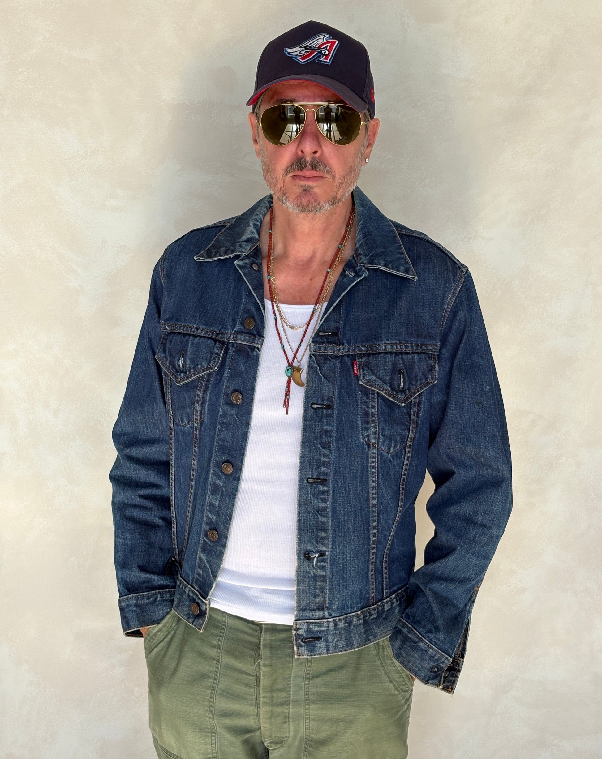 Size 44US / 54EU. Vintage Early 70s 2 pocket Levi’s Denim Jacket 70505 – Single Stitch, Made in USA - USA Vintage Bcn