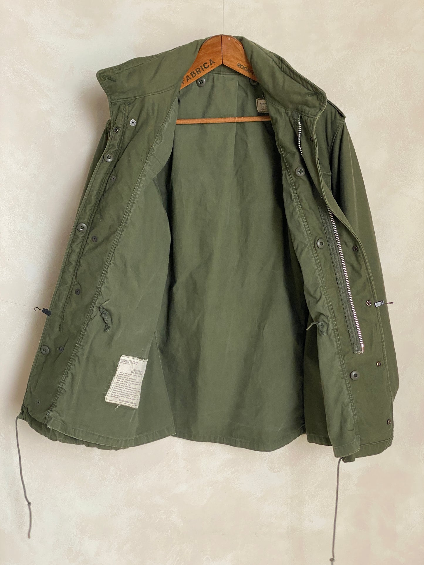 Small Reg. Authentic 1967 US M-65 field jacket Military - USA Vintage Bcn