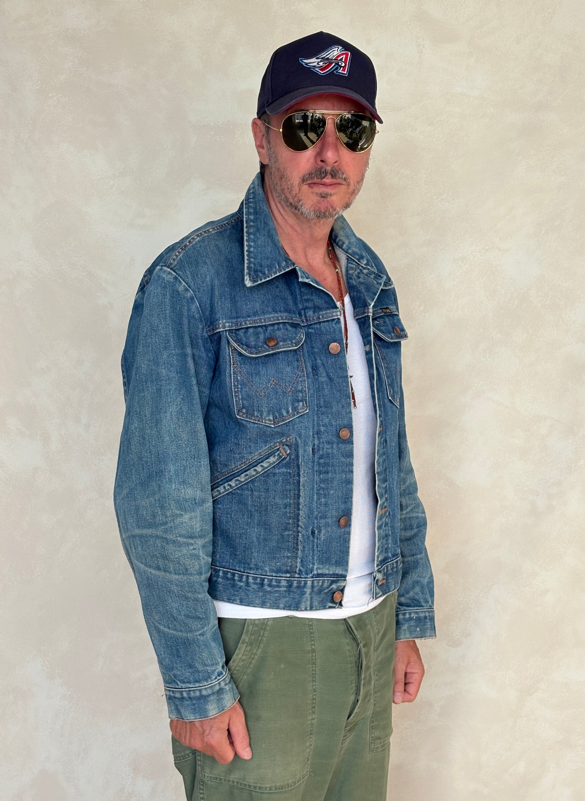Size 42US / 52EU Authentic 80s Wrangler denim jacket -4 pockets- Made in the USA - USA Vintage Bcn