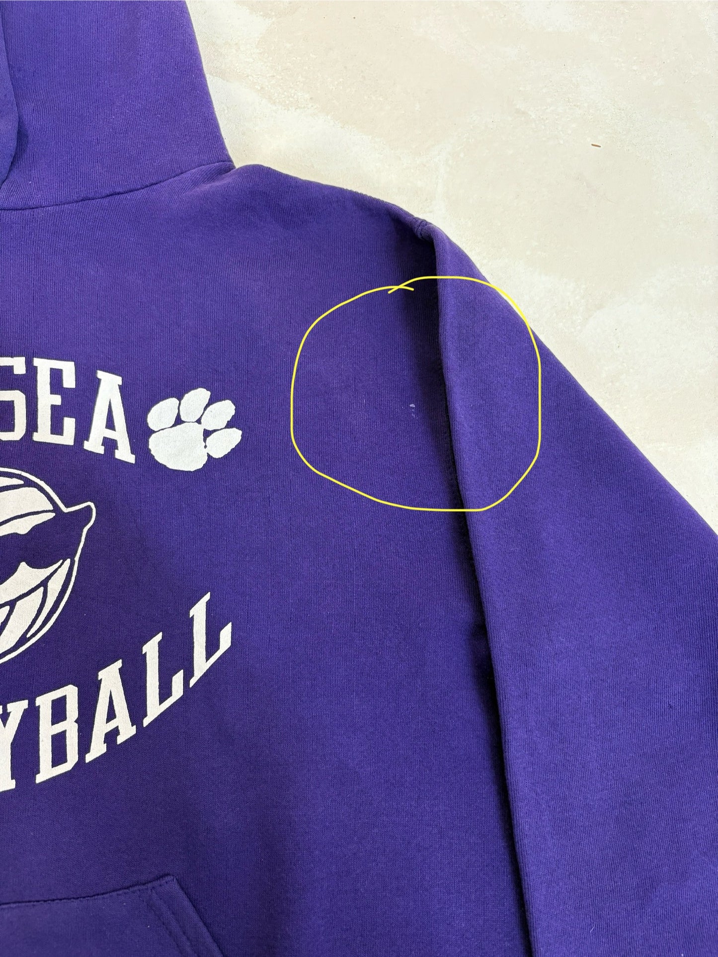 Size L Hooded Swansea Volleyball Made In USA - USA Vintage Bcn