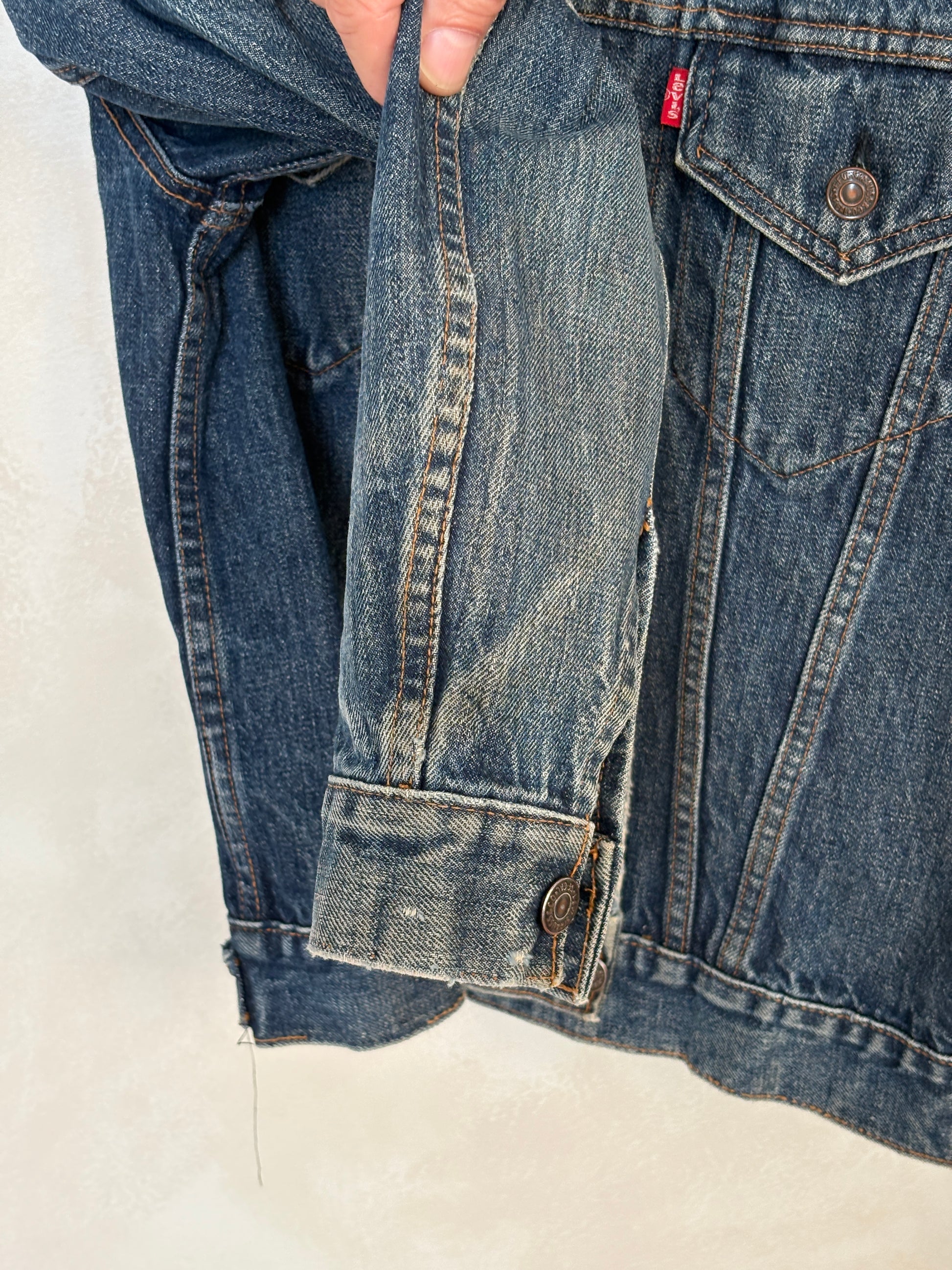 Size 38US / 48EU. Vintage Early 70s 2 pocket Levi’s Denim Jacket 70505 – Single Stitch, Made in USA - USA Vintage Bcn
