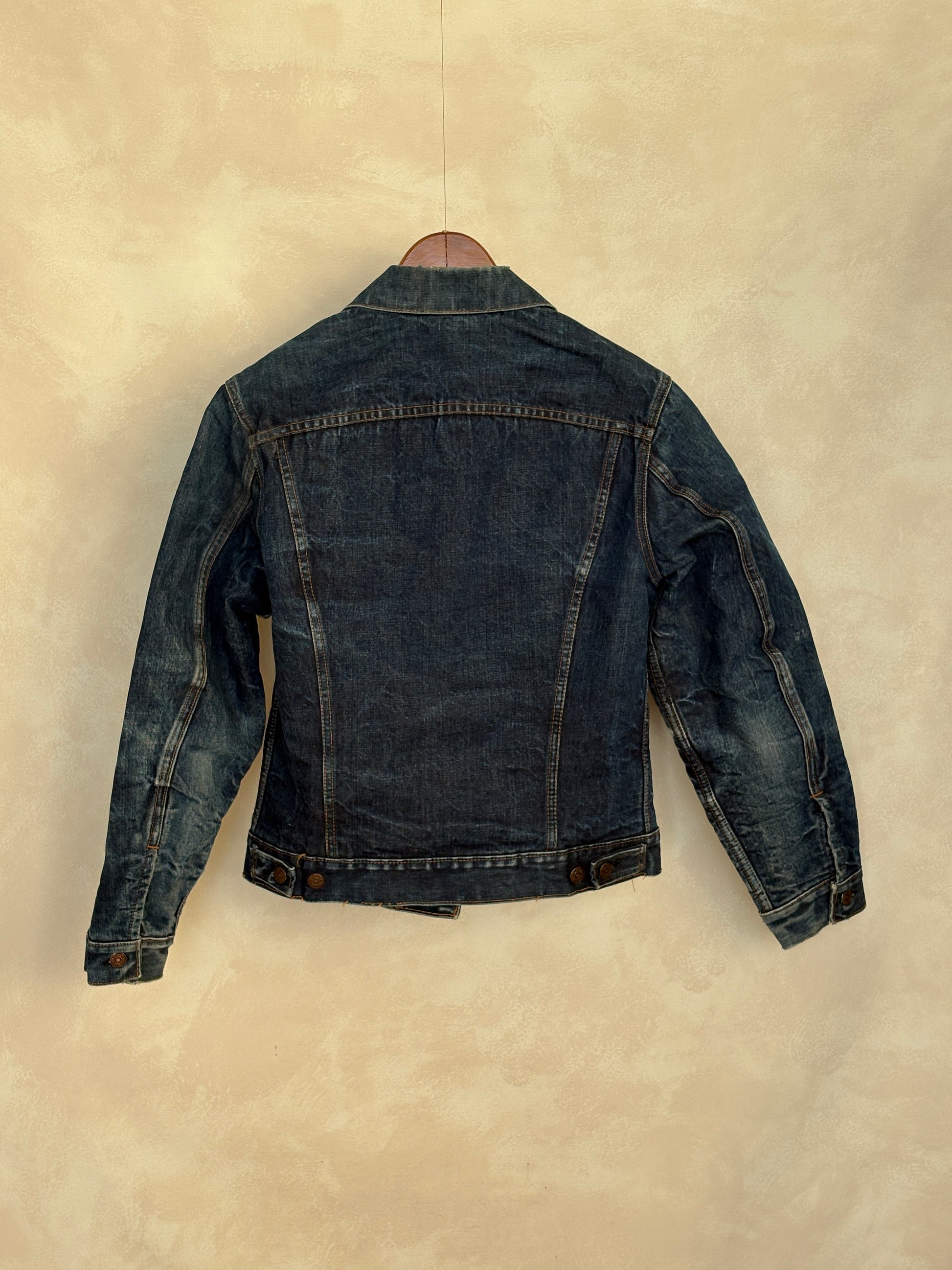 Size 38US / 48EU. Levis 70505 – Vintage Early 70s 2 pocket Levi’s lined Denim Jacket 70505 – Single Stitch, Made in USA -