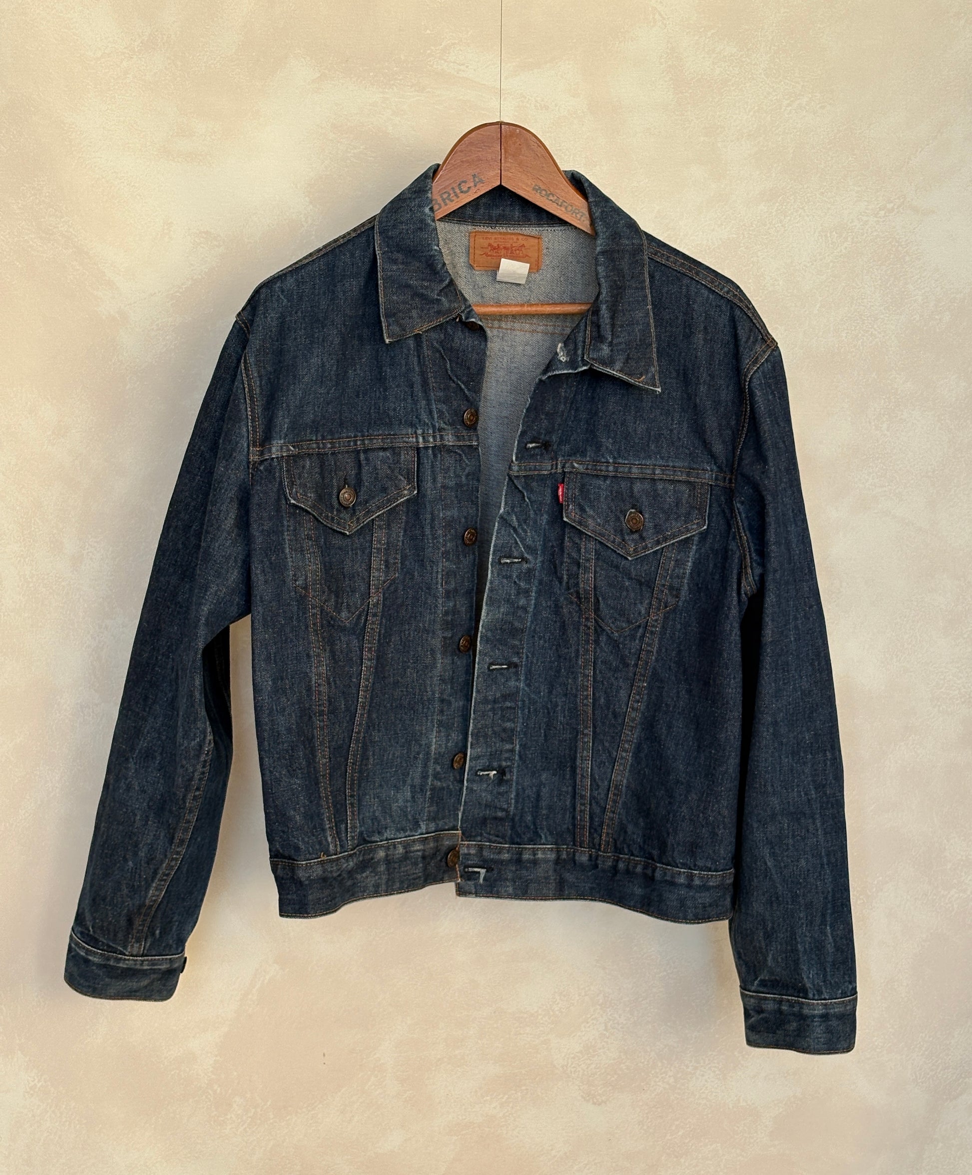 Size 46US / 56EU. Vintage Early 70s 2 pocket Levi’s Denim Jacket 70505 – Single Stitch, Made in USA - USA Vintage Bcn