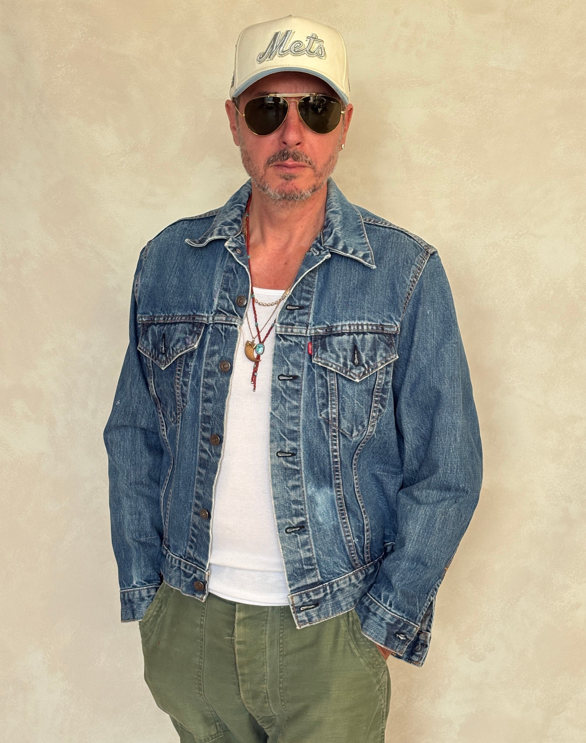 Size 42US / 52EU. Vintage Early 70s 2 pocket Levi’s Denim Jacket 70505 – Single Stitch, Made in USA - USA Vintage Bcn