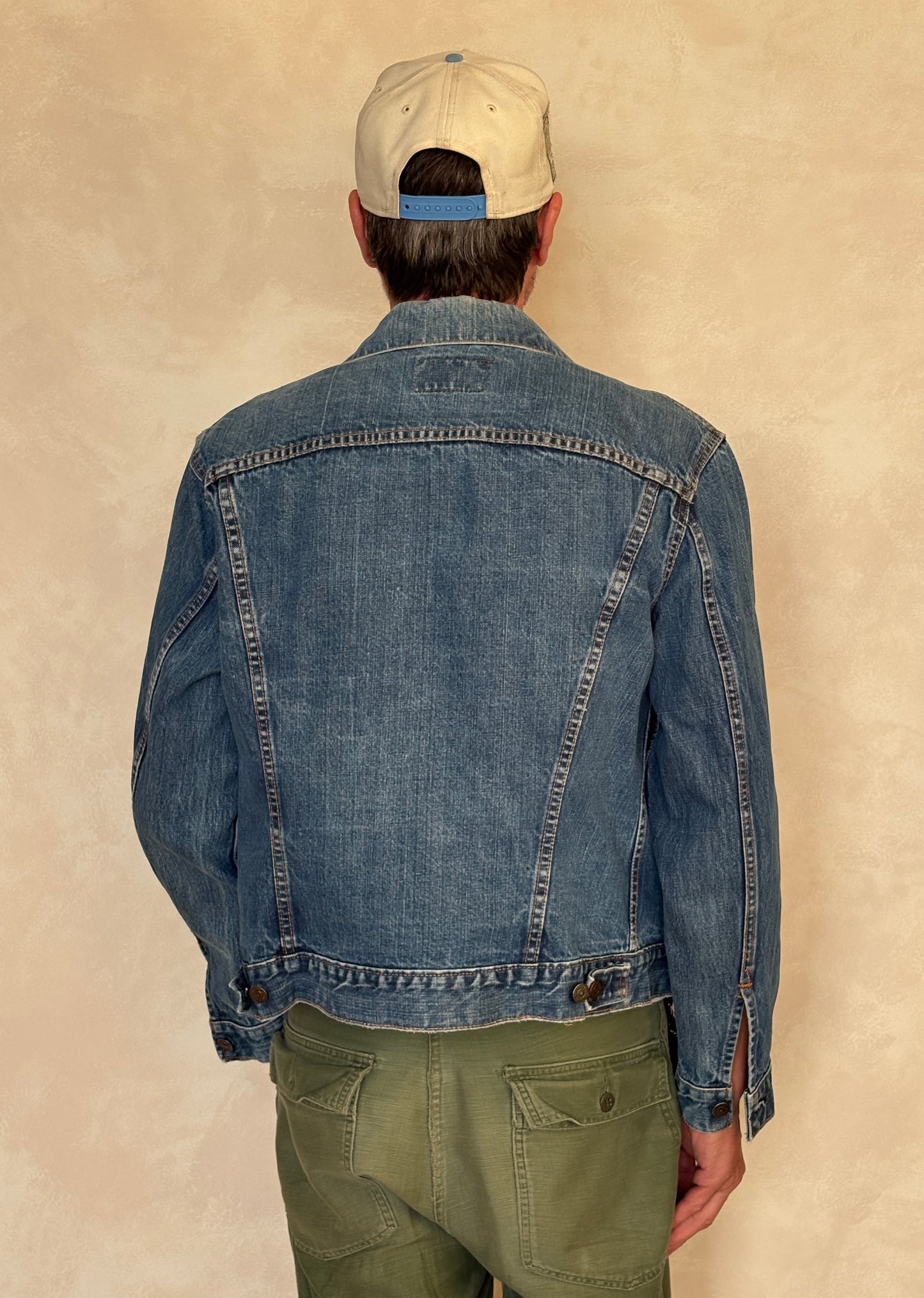 Size 42US / 52EU. Vintage Early 70s 2 pocket Levi’s Denim Jacket 70505 – Single Stitch, Made in USA - USA Vintage Bcn