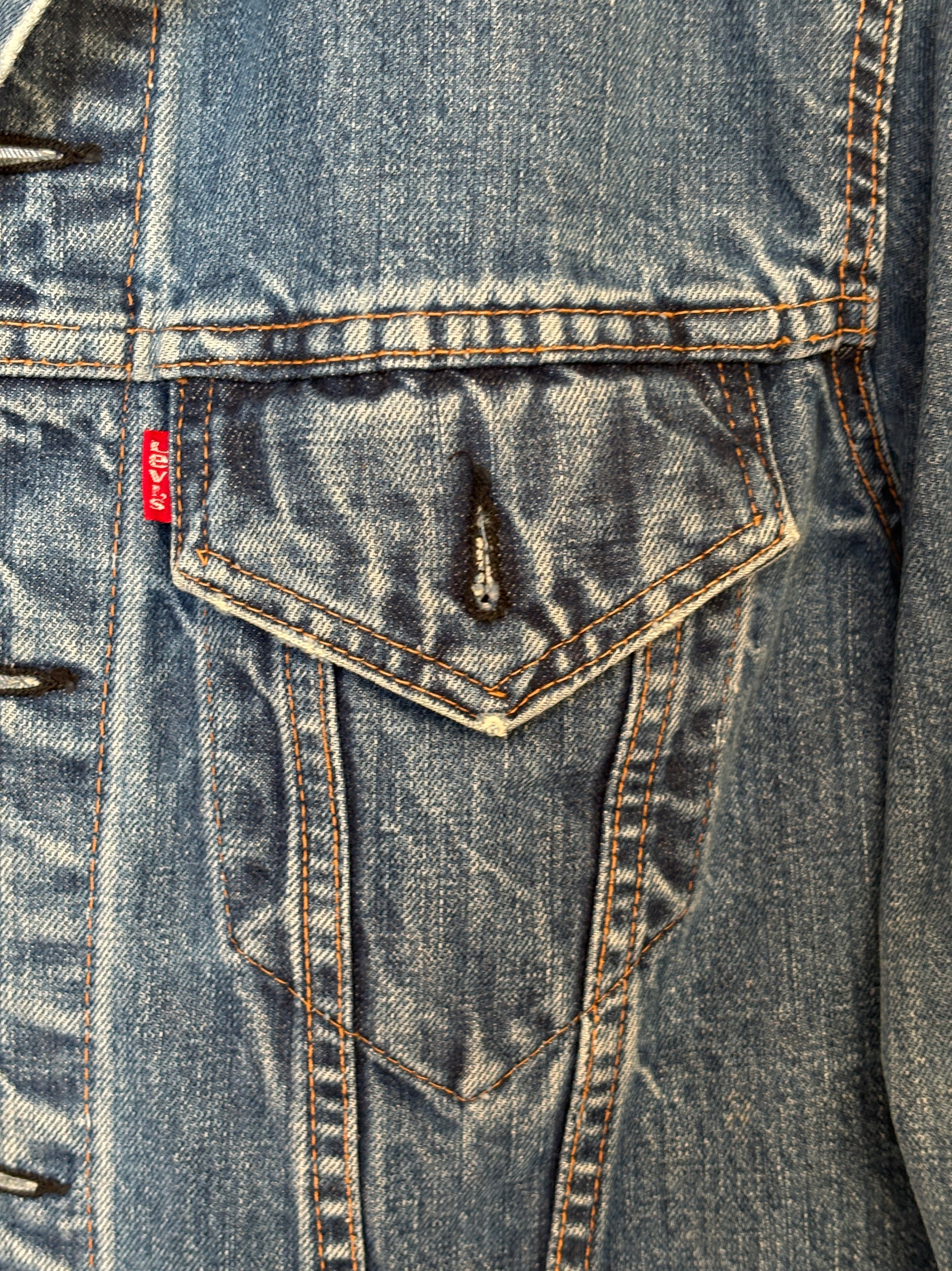 Size 42US / 52EU. Vintage Early 70s 2 pocket Levi’s Denim Jacket 70505 – Single Stitch, Made in USA - USA Vintage Bcn