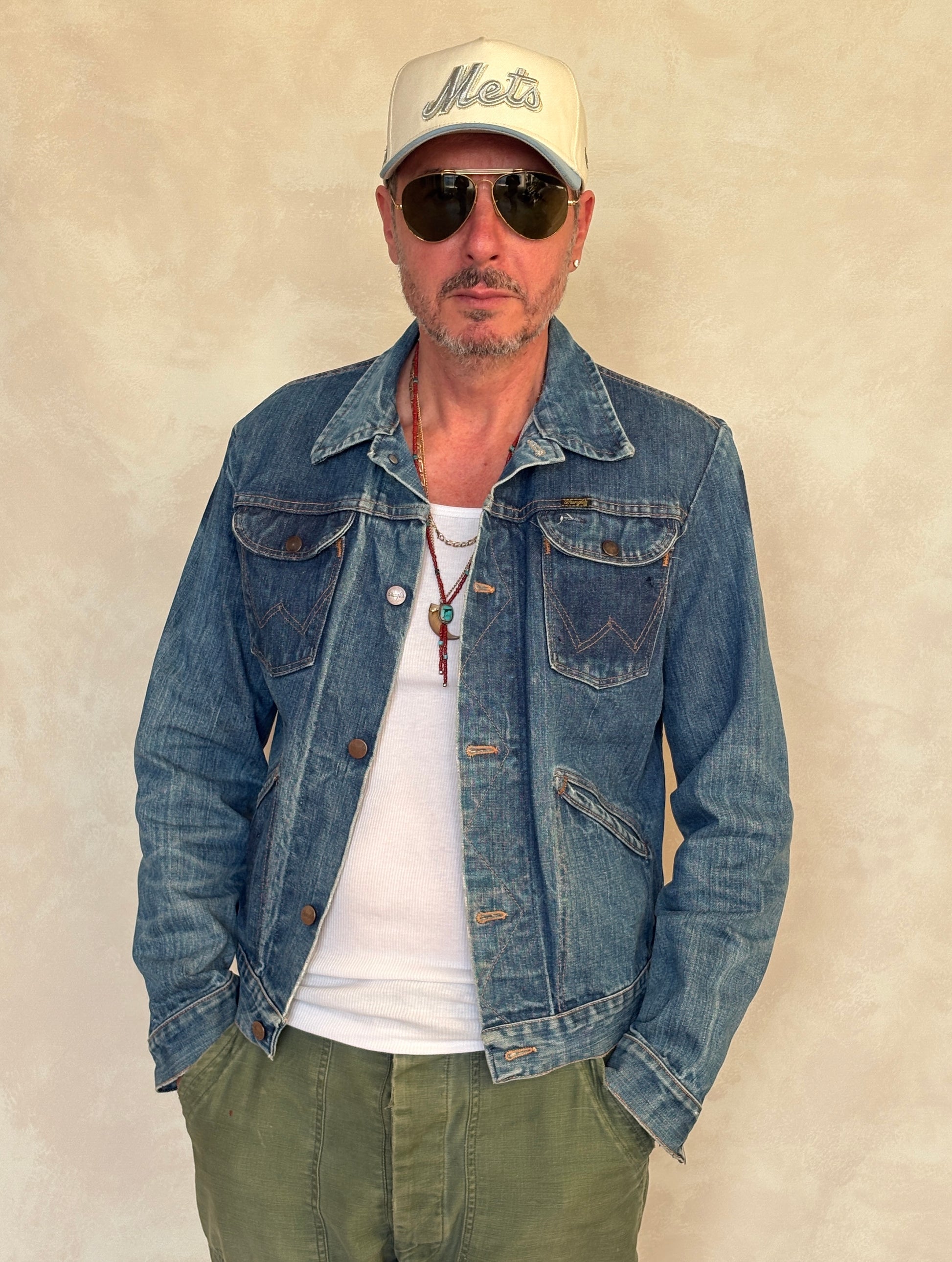 Size 40 Long US. Authentic 70s Wrangler denim jacket -4 pockets- Made in the USA - USA Vintage Bcn