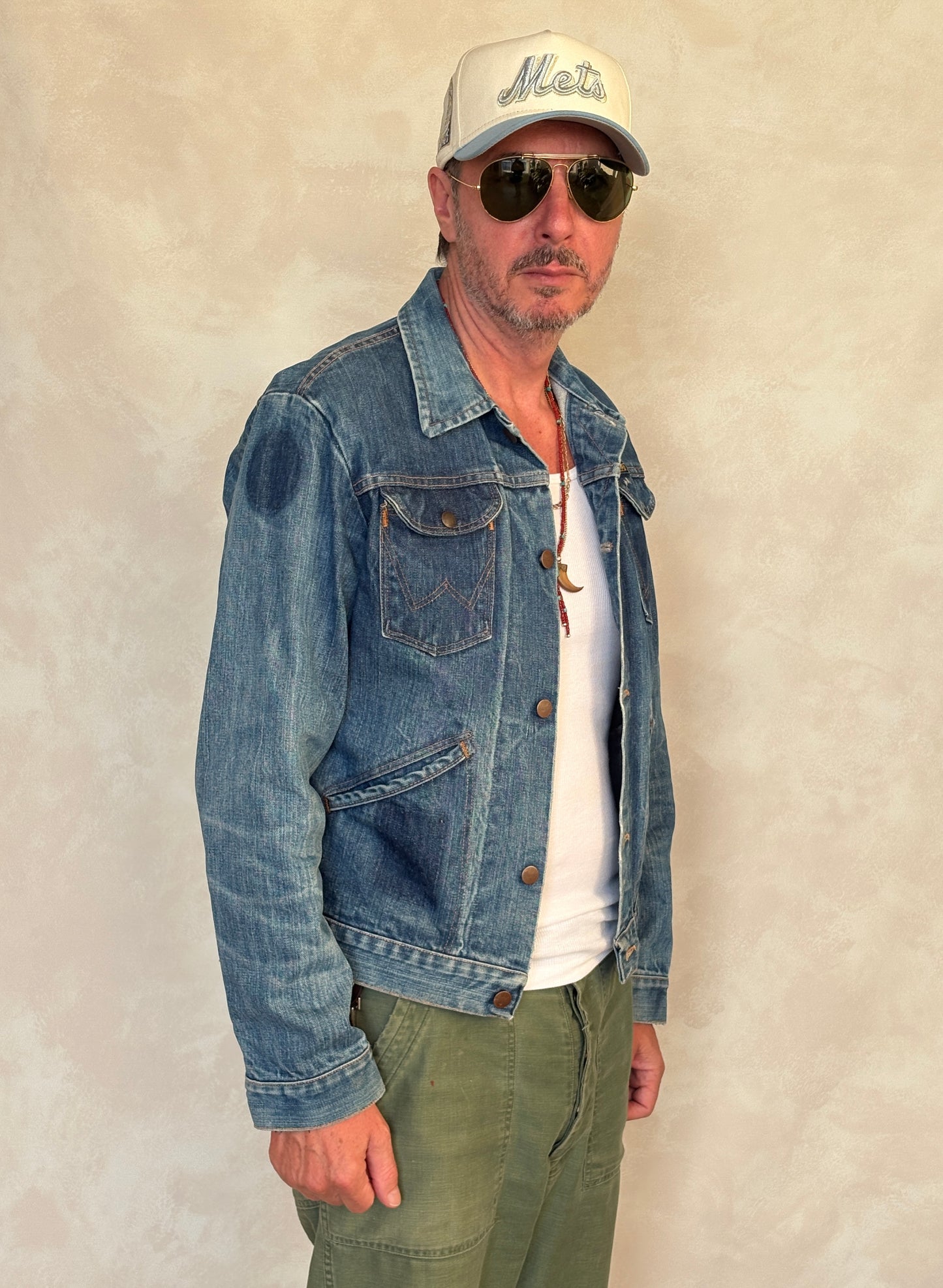 Size 40 Long US. Authentic 70s Wrangler denim jacket -4 pockets- Made in the USA - USA Vintage Bcn