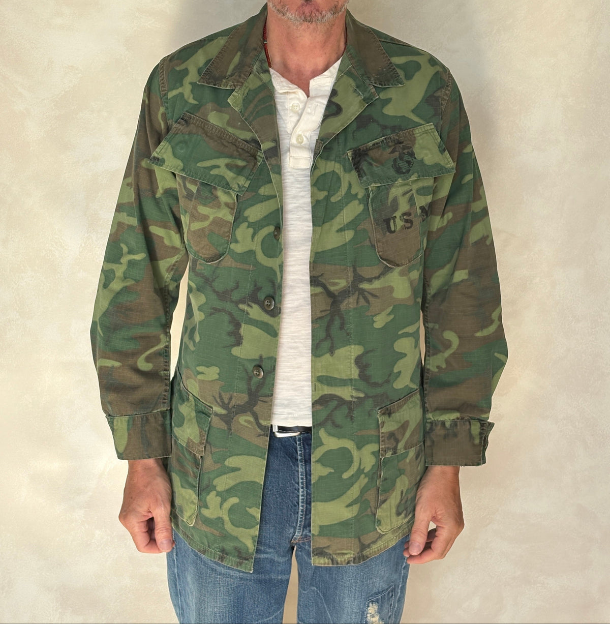 Small Long. Authentic USMC 1969 US Army vintage Erld camouflage Vietnam jungle jacket. Military-AJ357 Studio