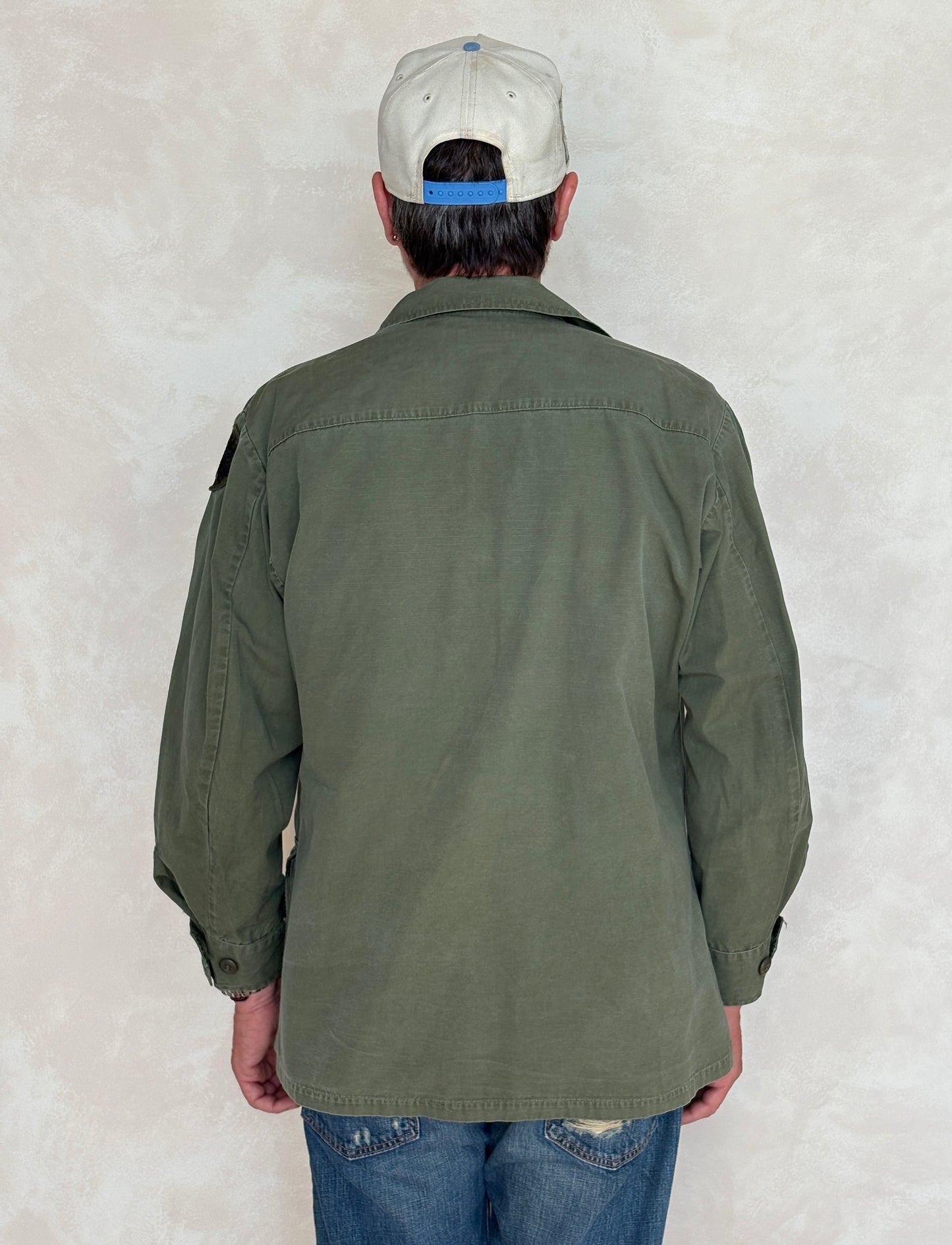 Medium Reg. Authentic 1968 US Army vintage Vietnam jungle jacket. - USA Vintage Bcn