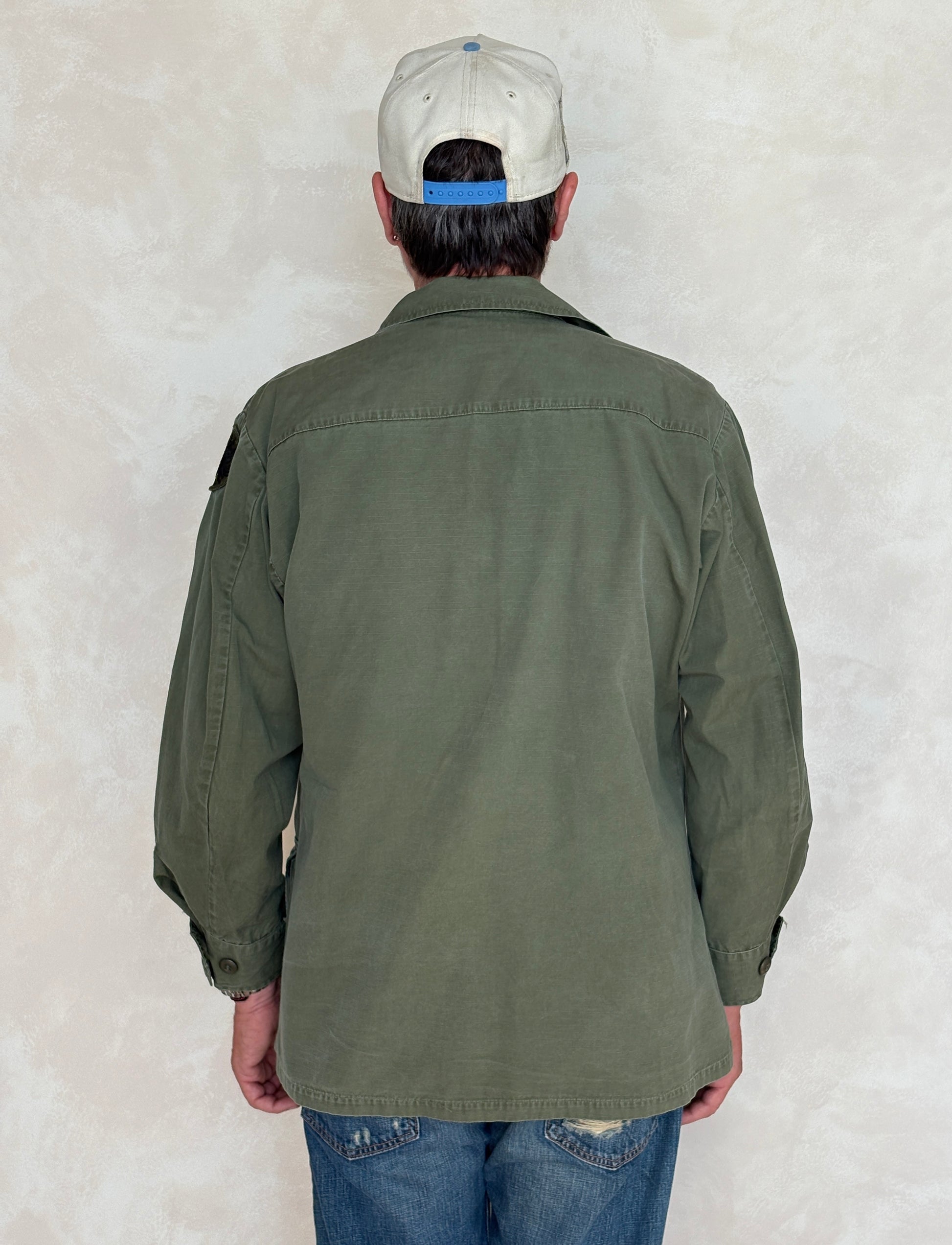 Medium Reg. Authentic 1968 US Army vintage Vietnam jungle jacket. - USA Vintage Bcn