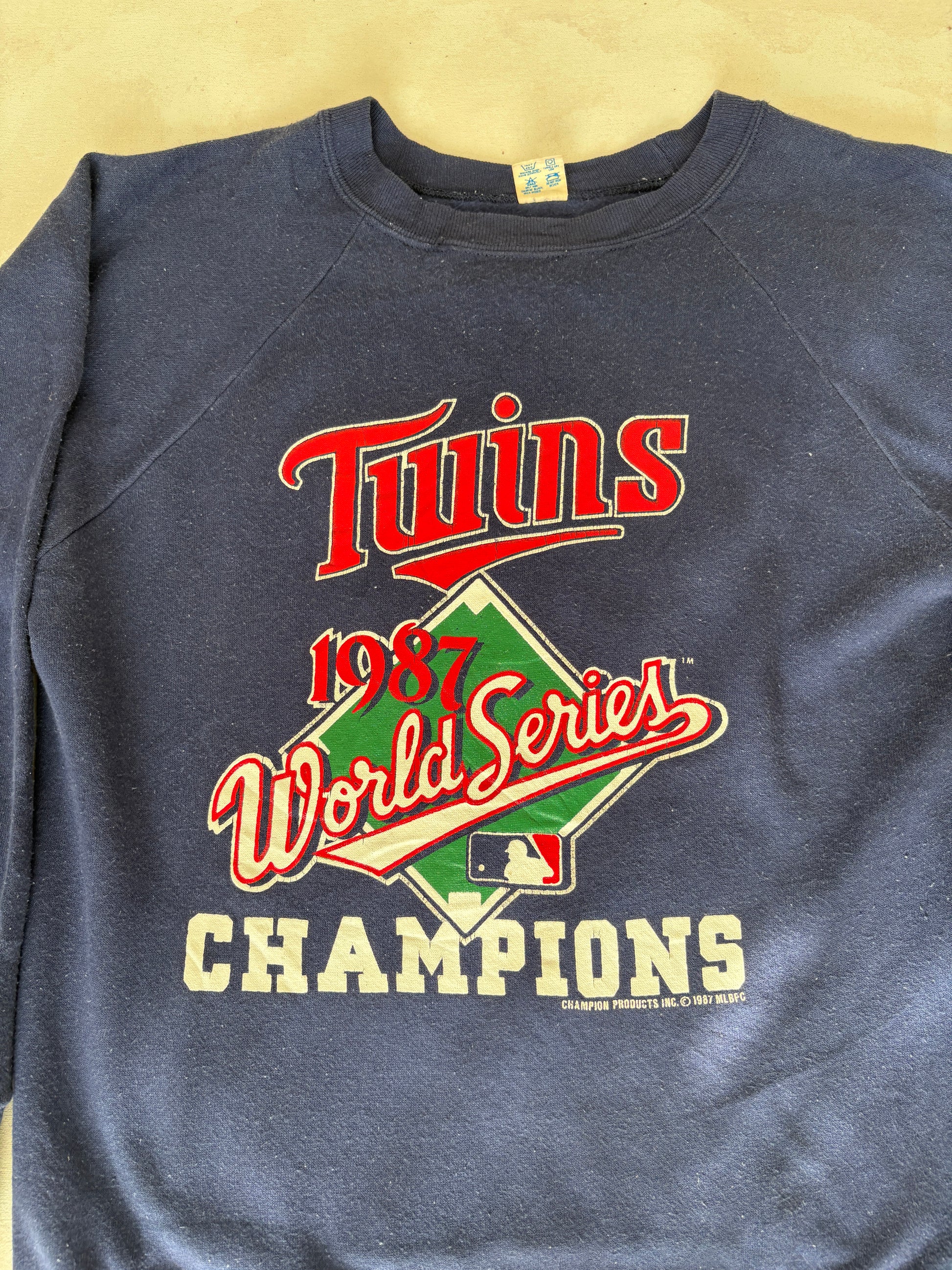 Size L Crew Neck Made in USA By Champion 1987 - USA Vintage Bcn