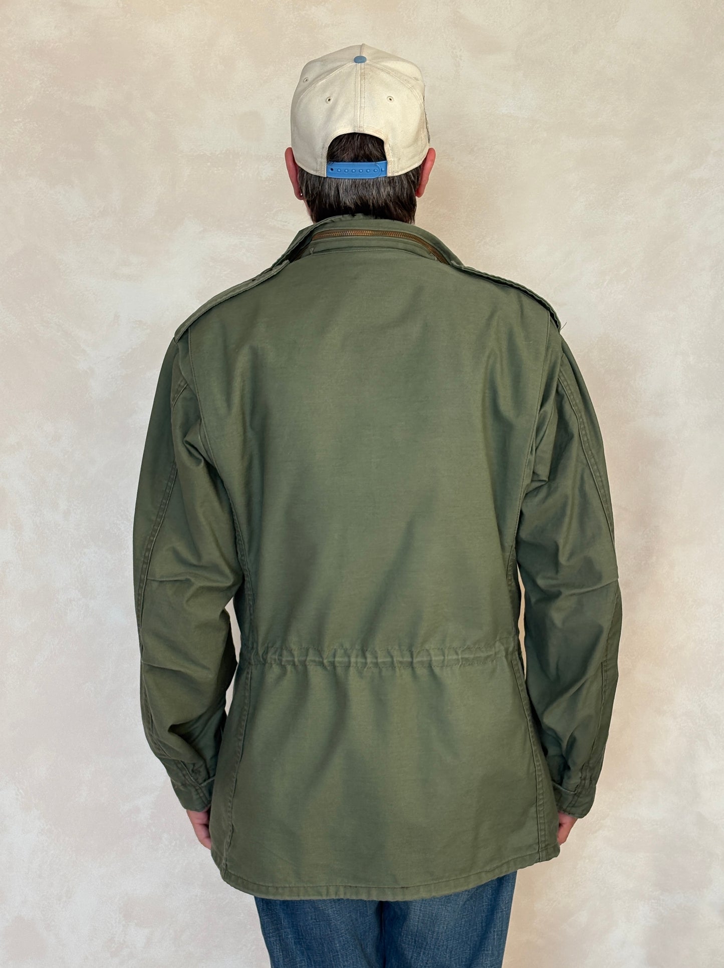 Medium Long. Civilian US M-65 field jacket Military Style .Not army issued - USA Vintage Bcn