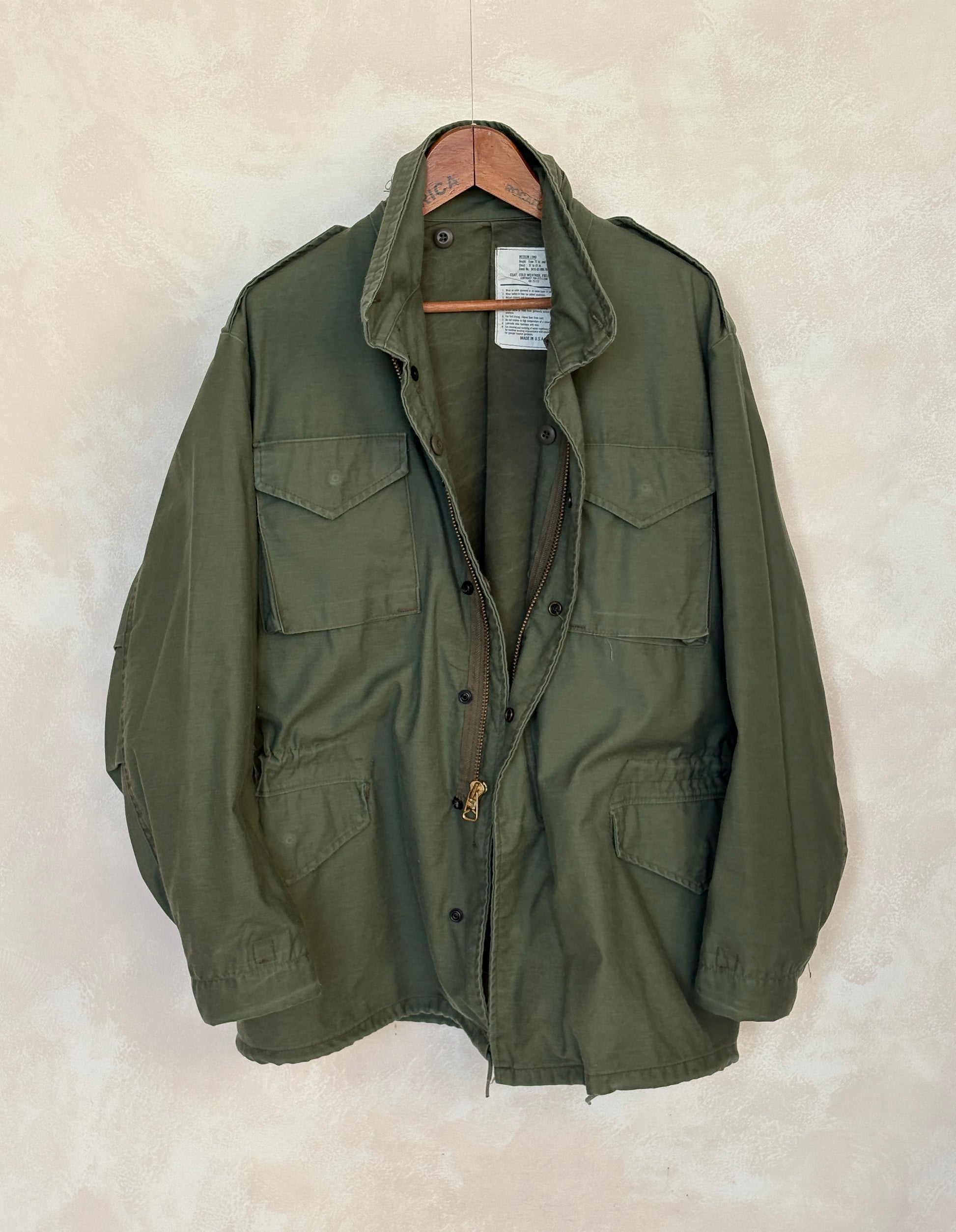 Medium Long. Civilian US M-65 field jacket Military Style .Not army issued - USA Vintage Bcn
