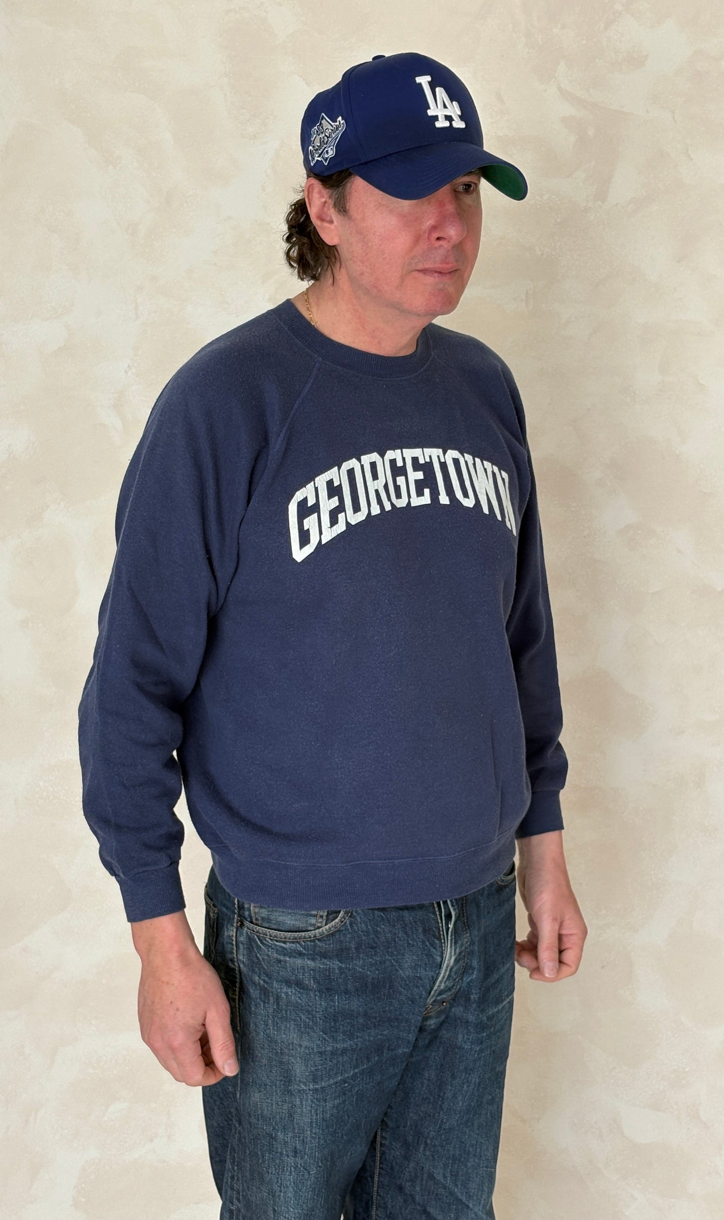Size L Crew Neck Georgetown Made in USA By Hanes - USA Vintage Bcn