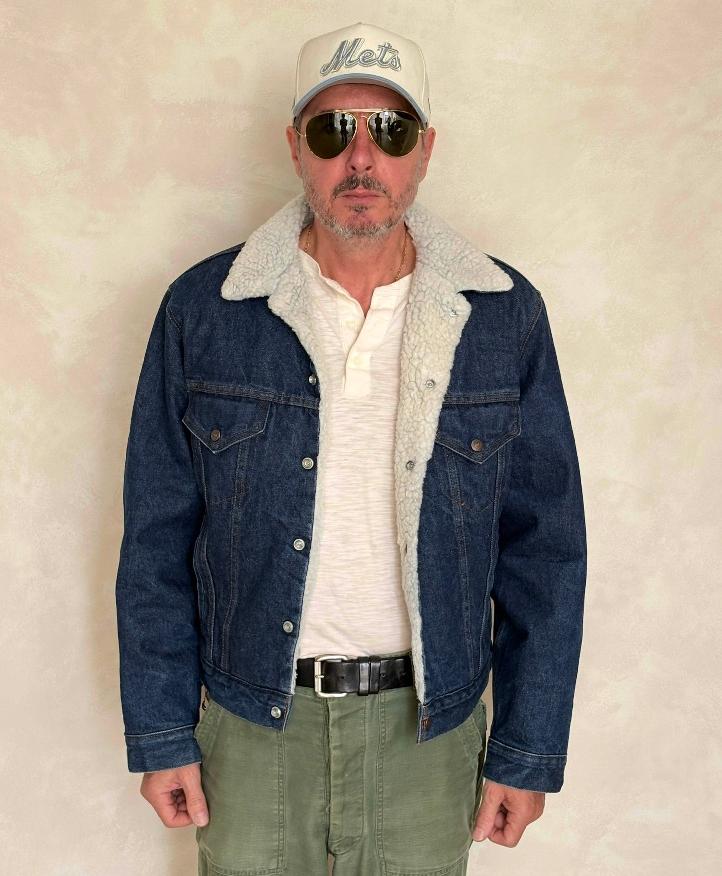 Size 42US/52EU. 4 pockets Vintage 80s Levis fleece Jacket Made in USA.