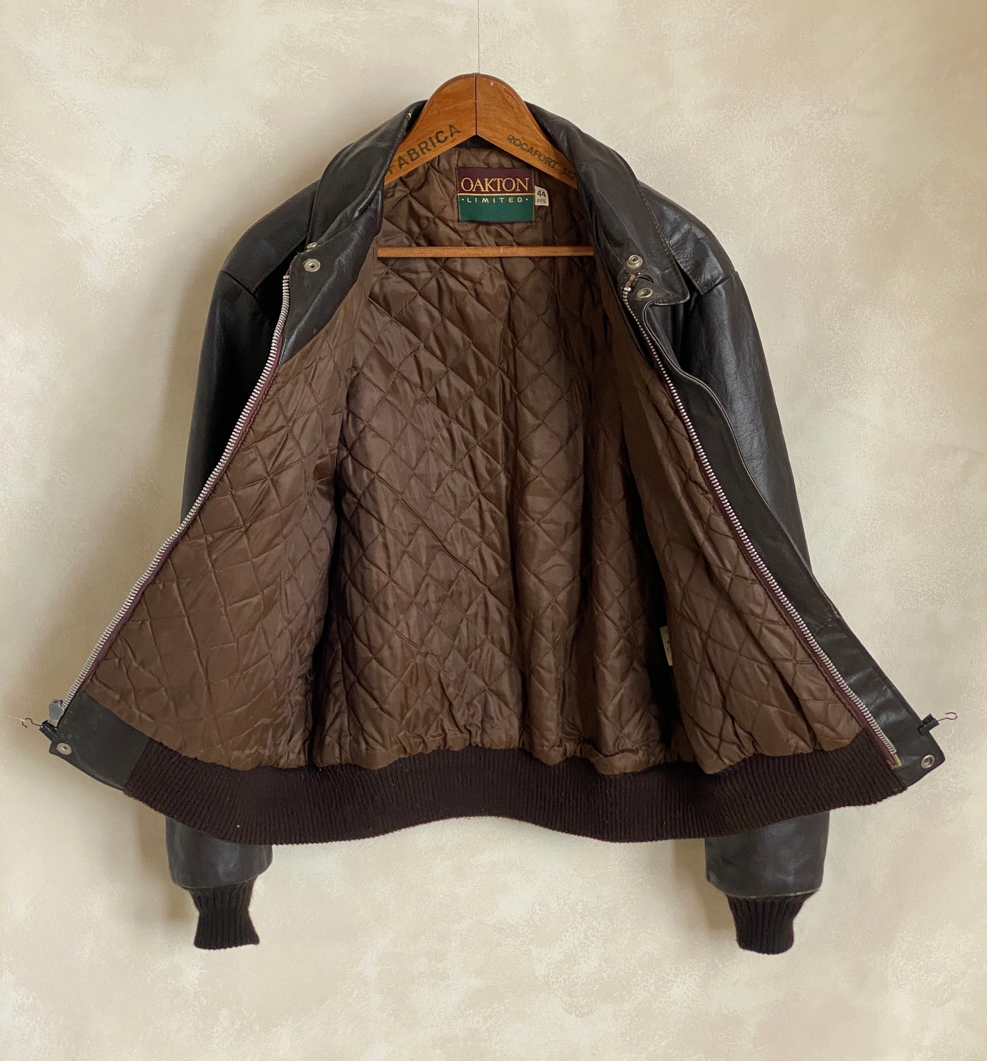Vintage leather aviator bomber flight jacket, genuine leather, size 44US / 54EU.