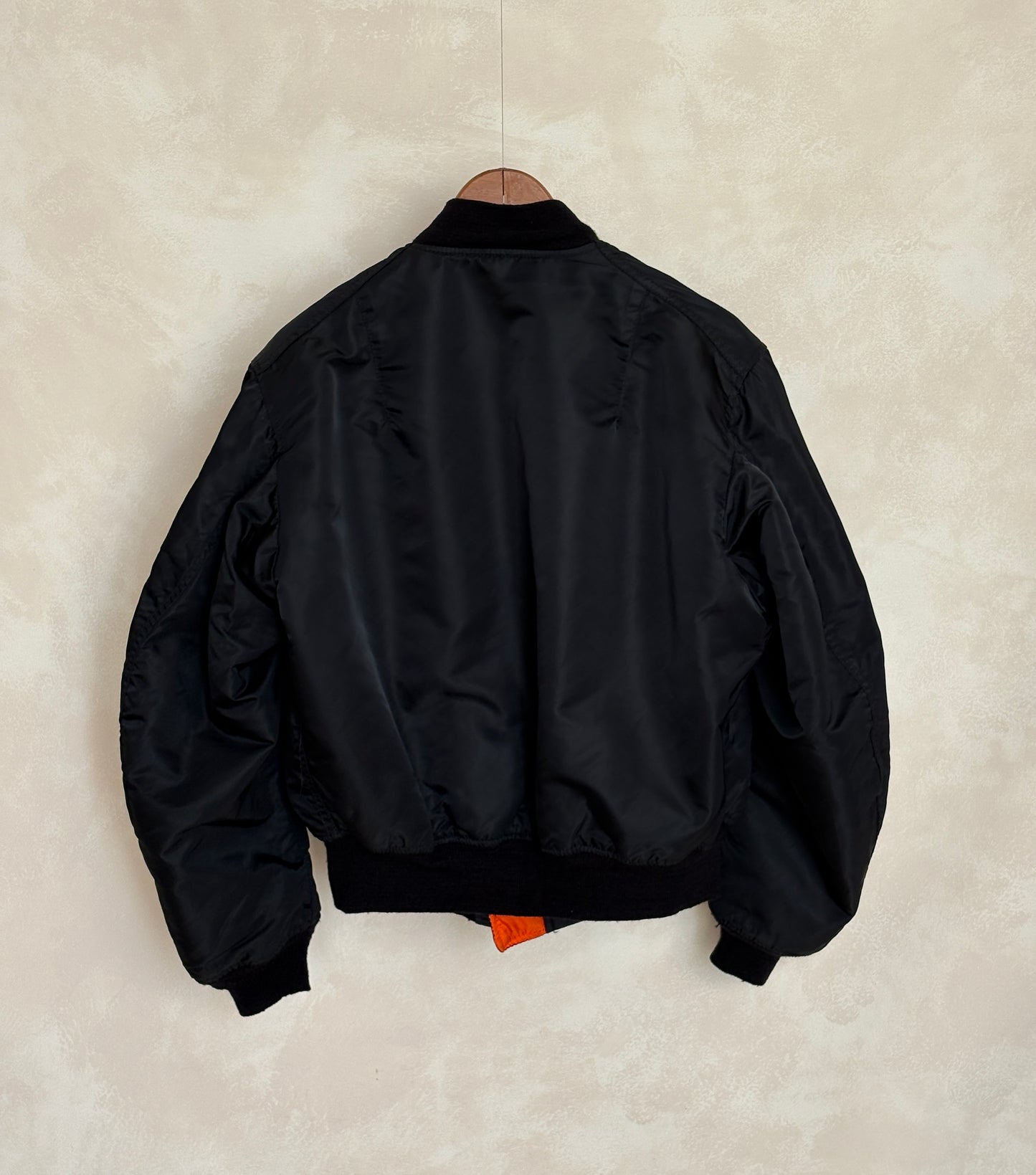 XL. vintage 90s Alpha Industries flying intermediate type MA-1 jacket, Made in USA