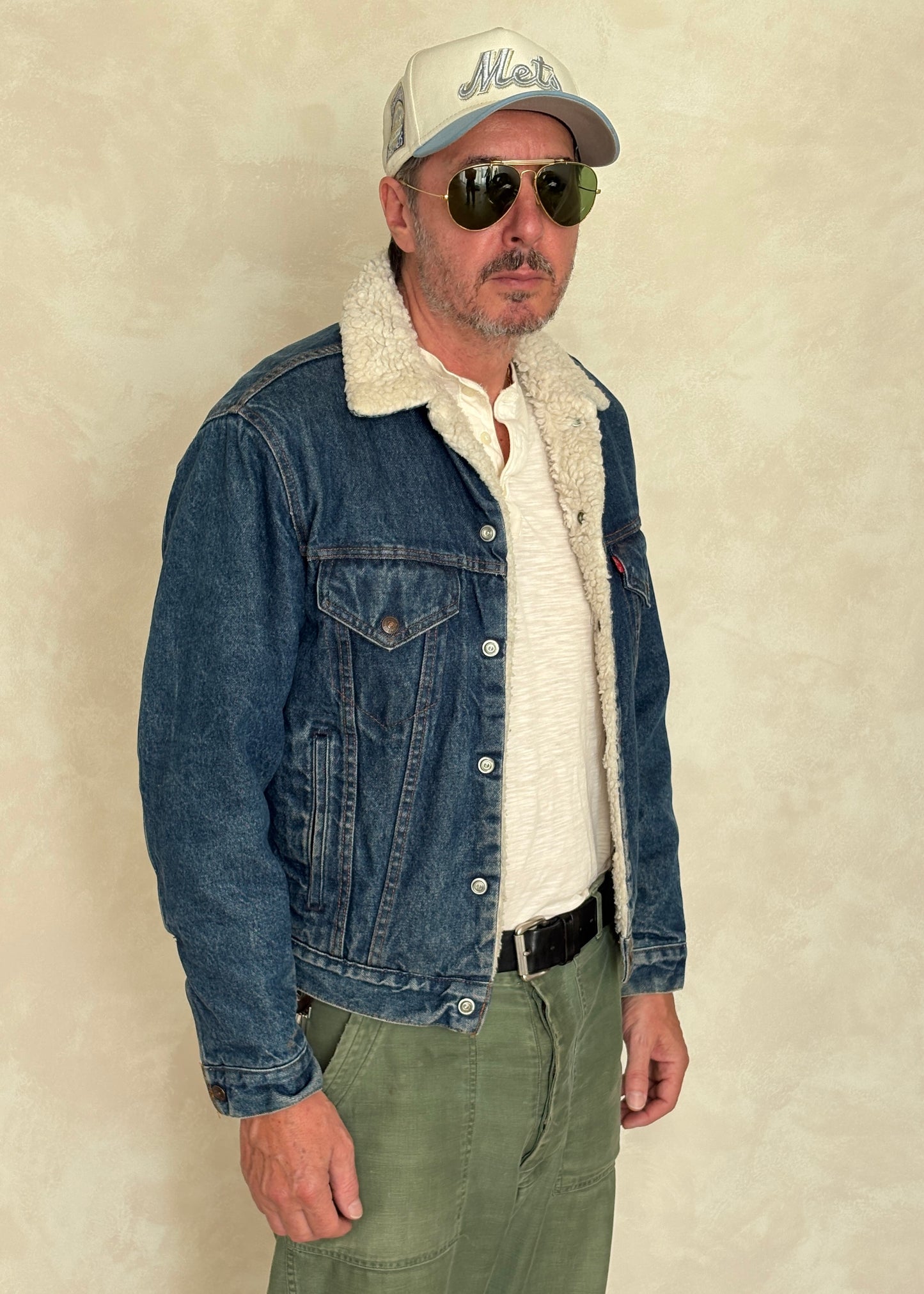 Size 36US/46EU. 4 pockets Vintage Levis fleece-sherpa Jacket Made in USA.