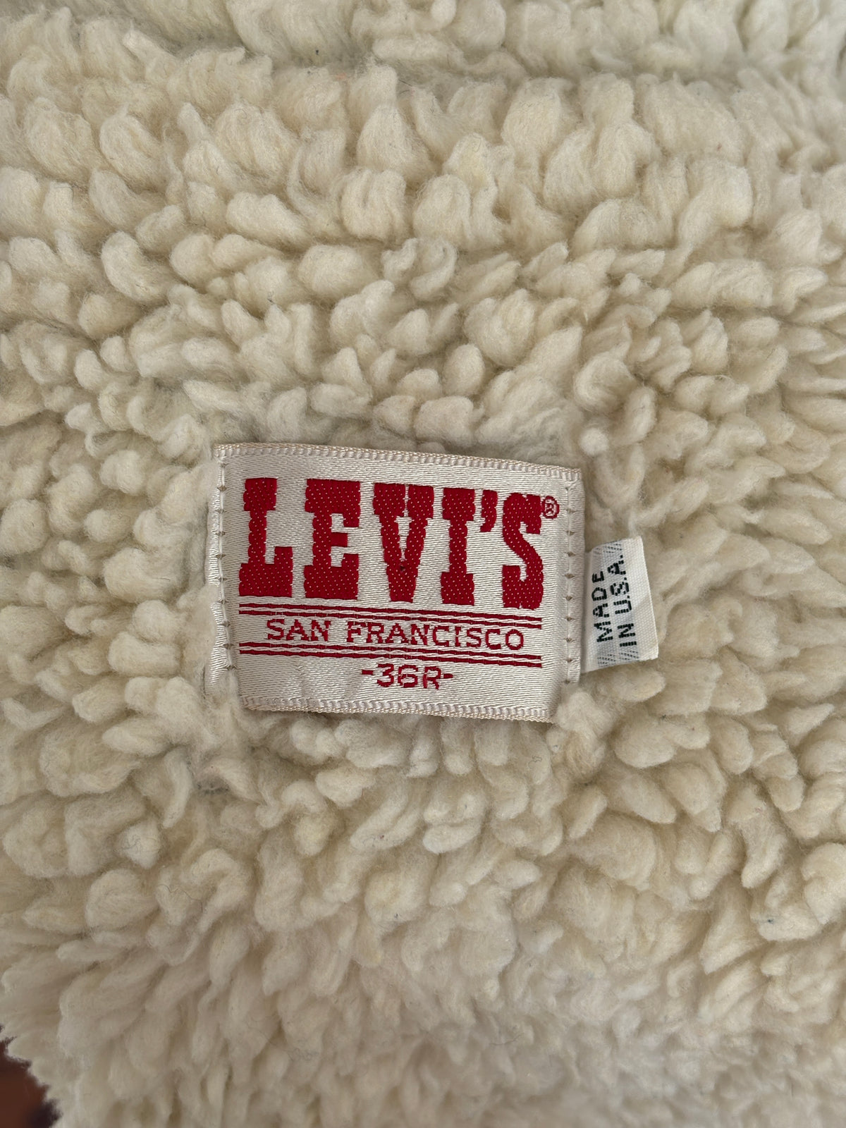 Size 36US/46EU. 4 pockets Vintage Levis fleece-sherpa Jacket Made in USA.-AJ357 Studio