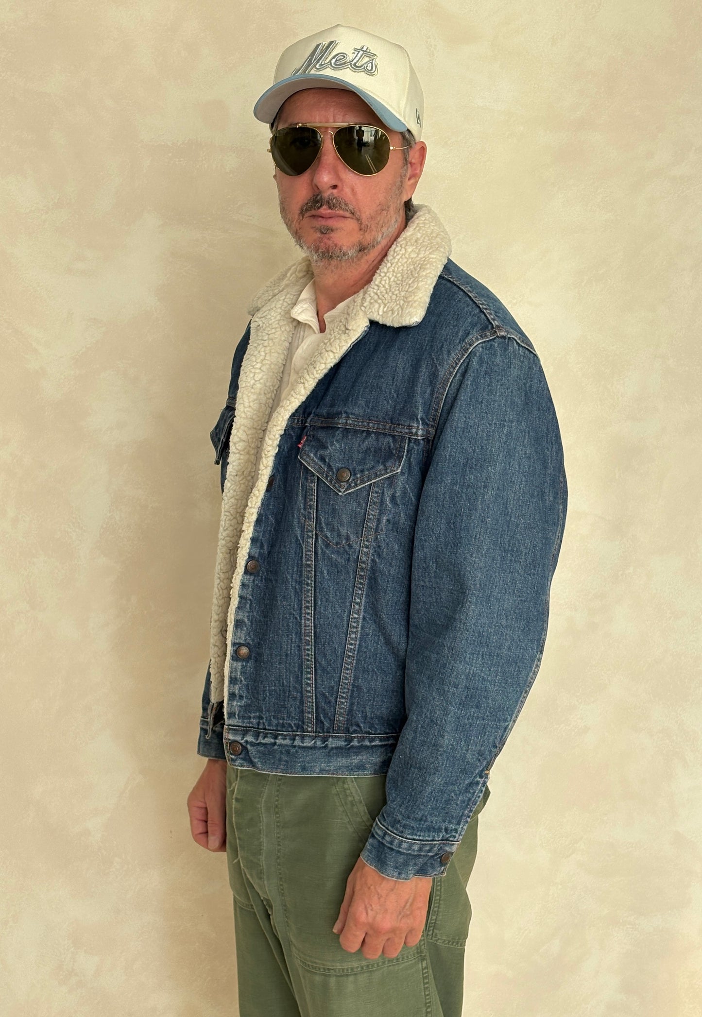 Size 44US / 54EU. 2 pockets Vintage Levis fleece-sherpa Jacket Made in USA.