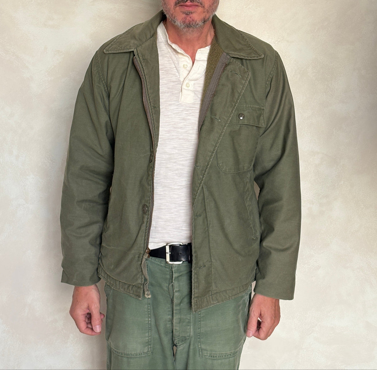 US Navy A-2 Deck Jacket — Authentic Military Outerwear. Size Medium-AJ357 Studio