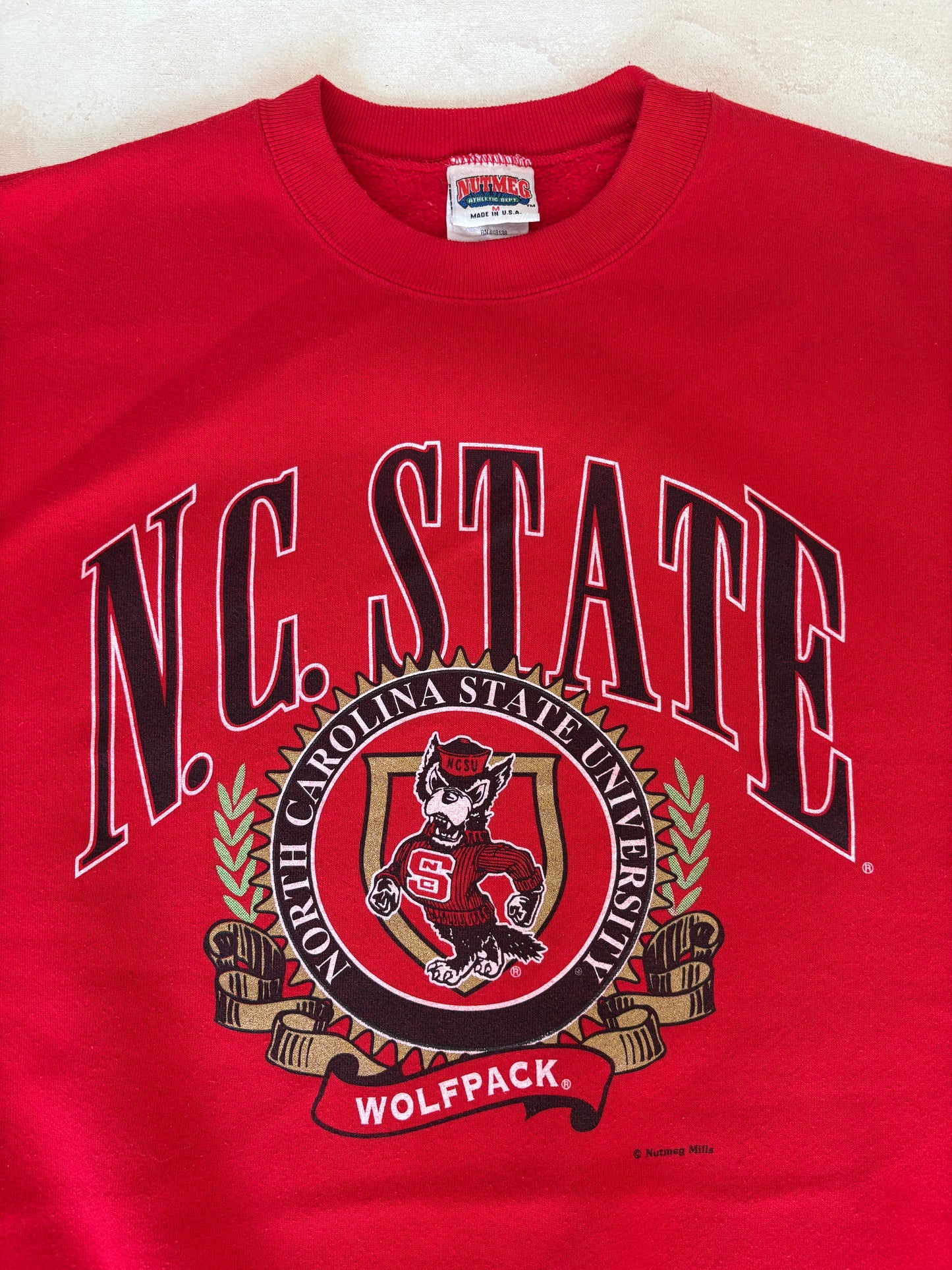Size M Crew Neck N.C State Made By Nutmeg - USA Vintage Bcn