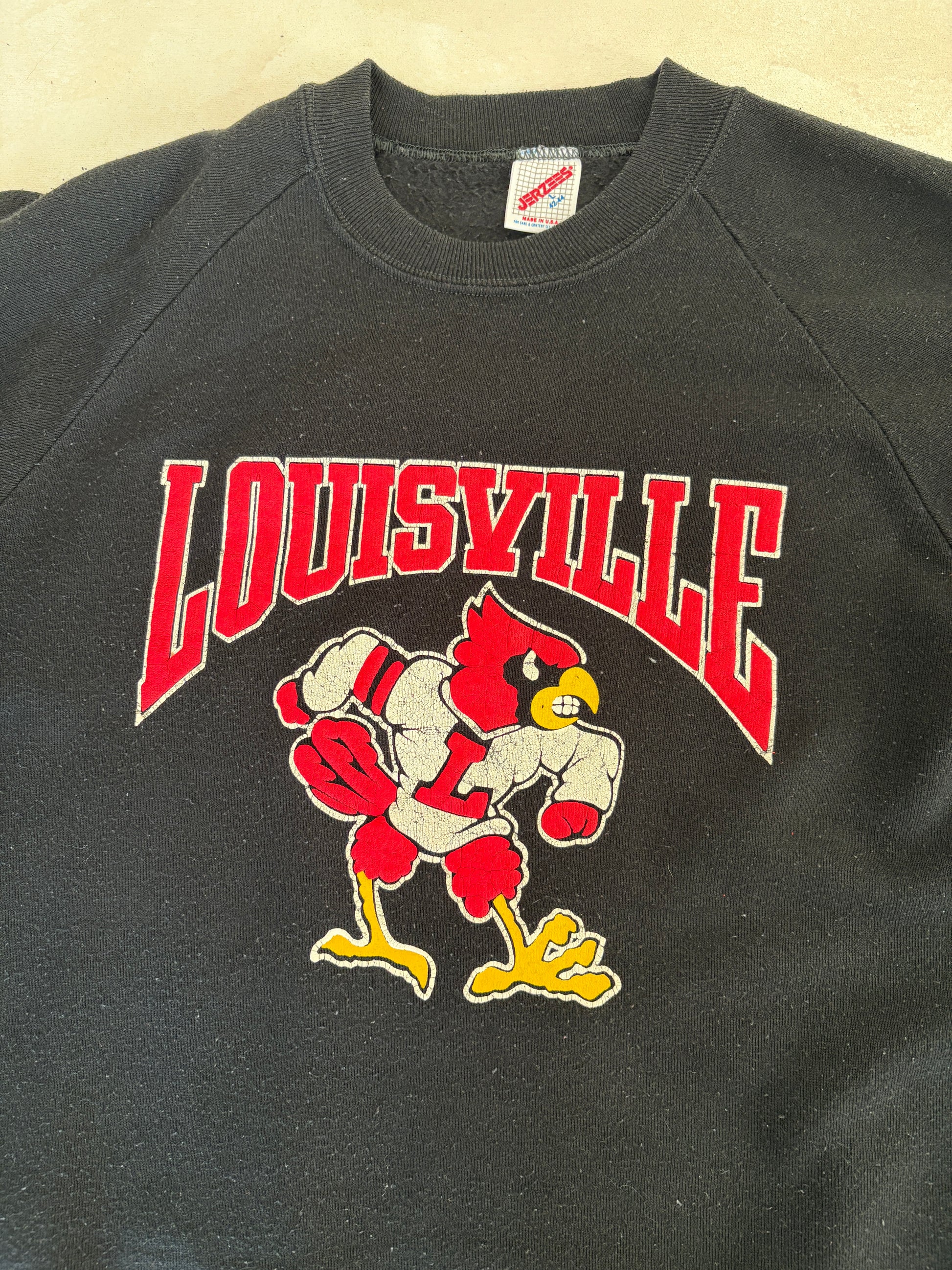 Size L Crew Neck Louisville Made in USA By Jerzees - USA Vintage Bcn