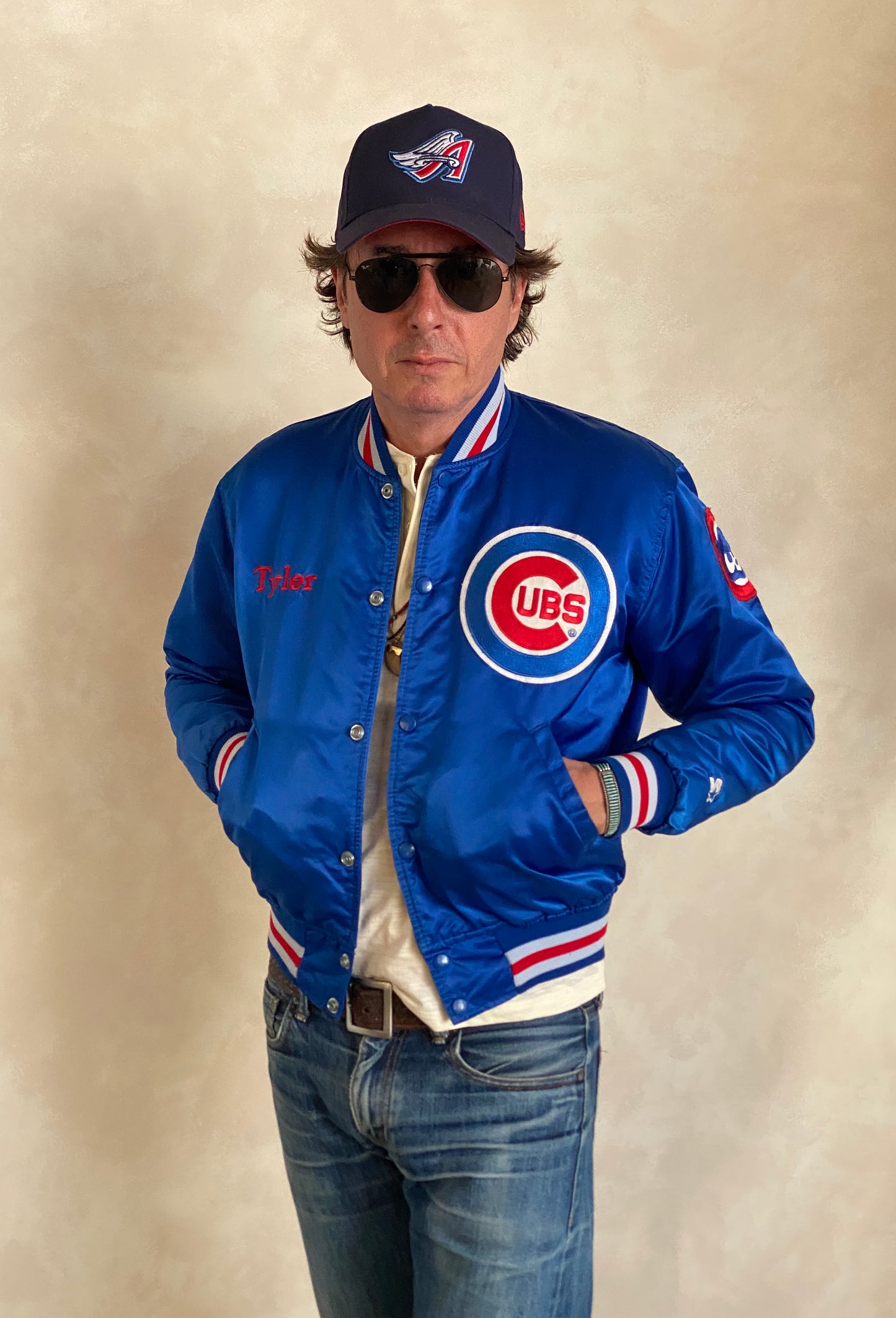 Small. Vintage 80s Chicago Cubs Starter jacket made in USA