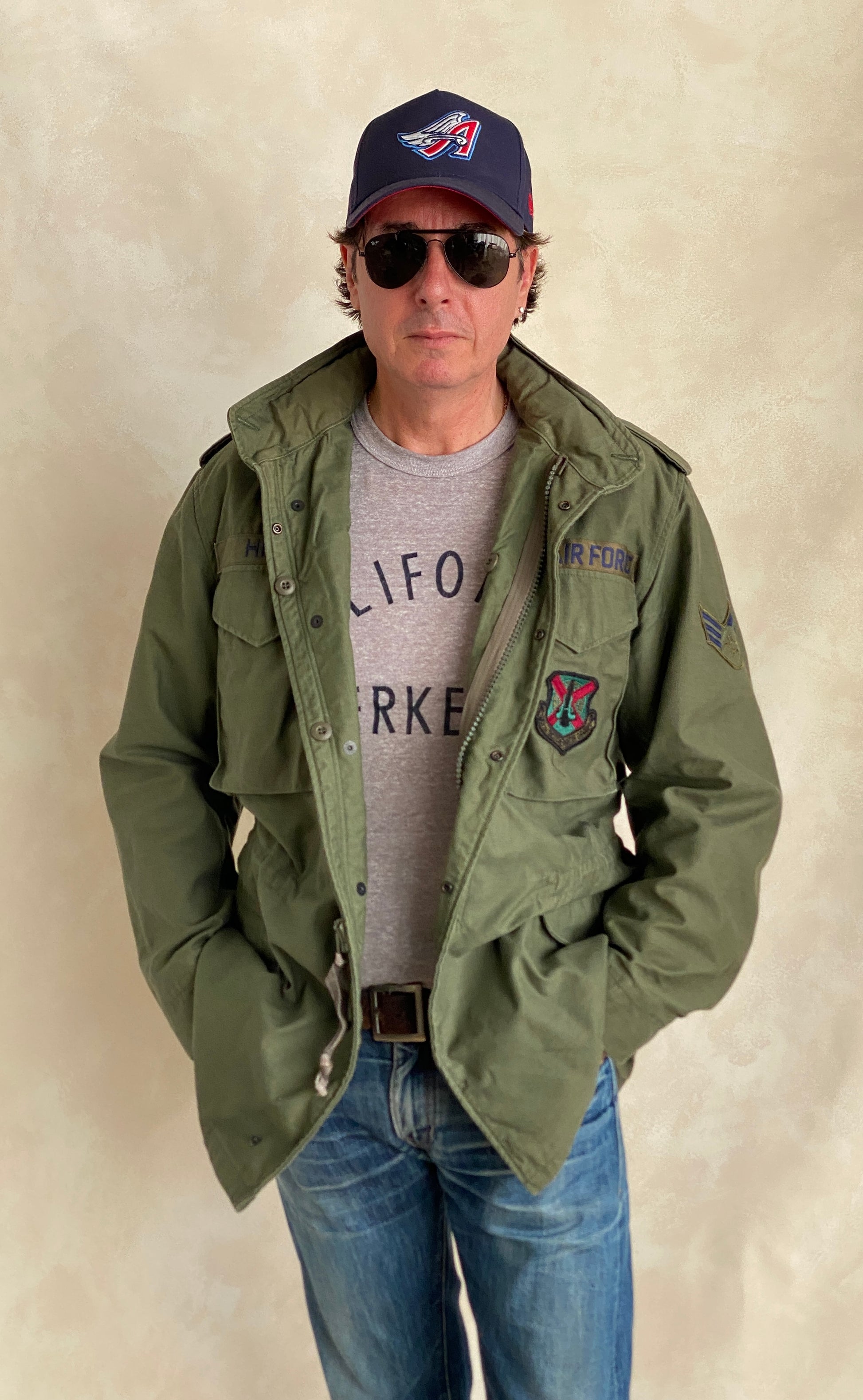 Authentic 1987 US Army M-65 field jacket, classic military vintage coat in size Medium Long