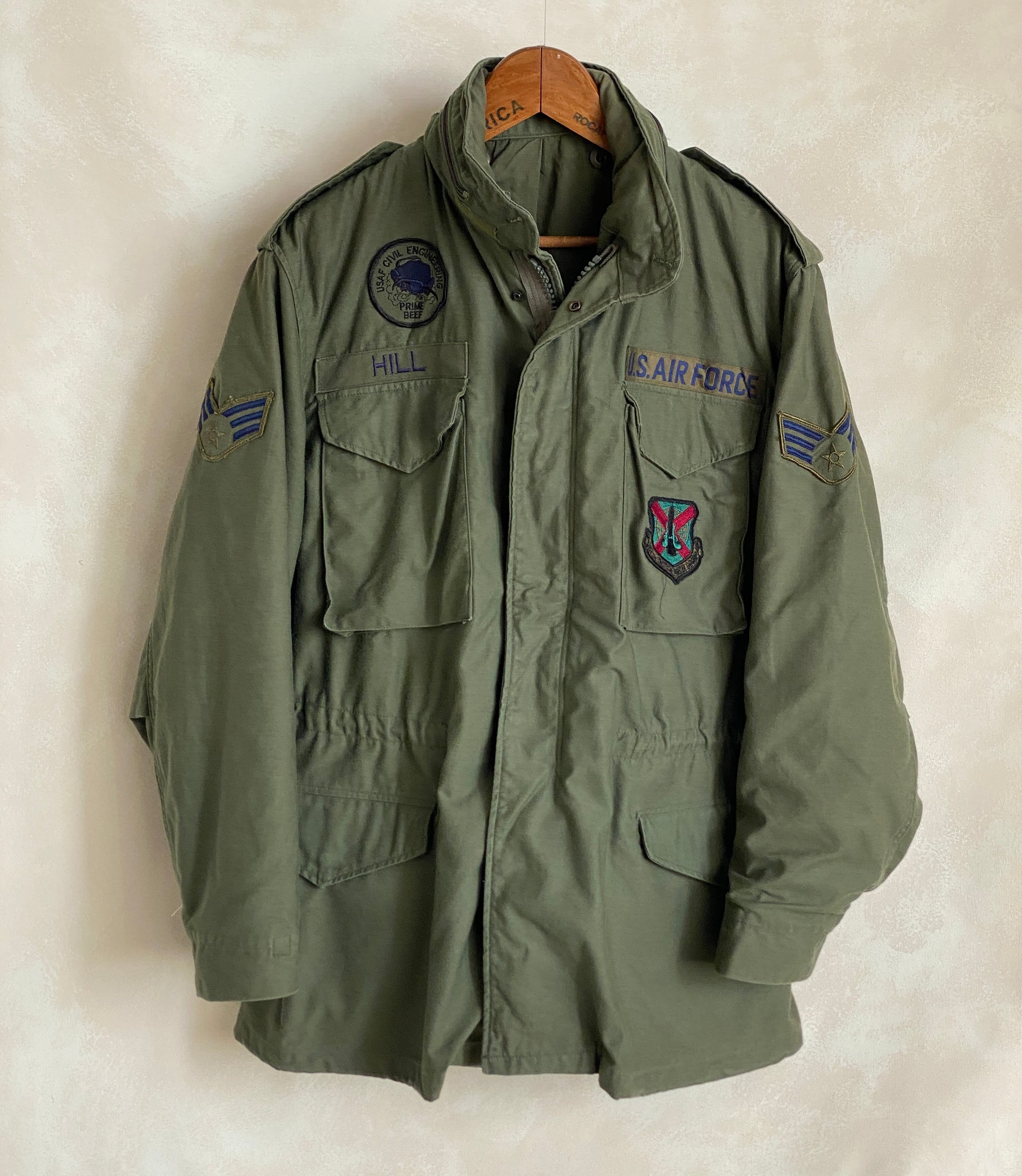 Authentic 1987 US Army M-65 field jacket, classic military vintage coat in size Medium Long