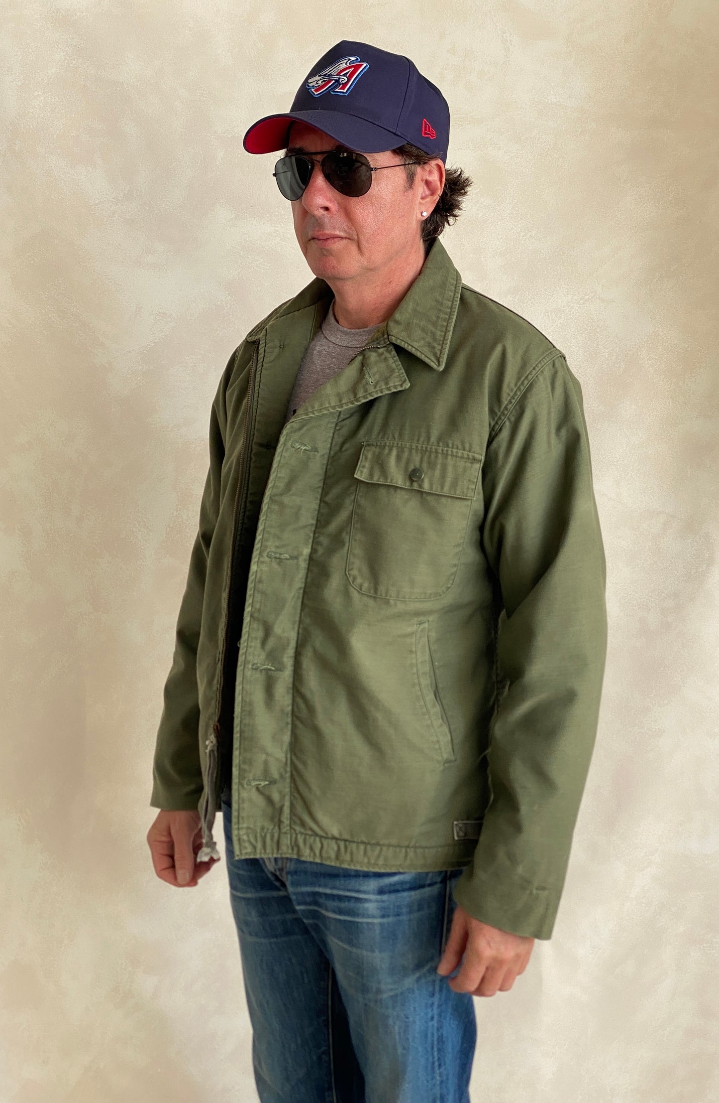 Medium. Authentic Vintage A2 US Navy deck jacket. USN