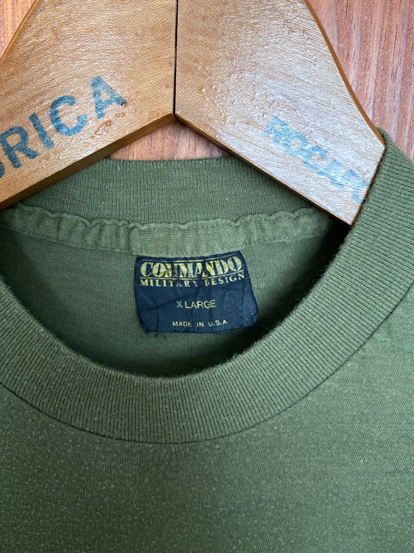 Size XL. Made In USA Special forces vintage 80s T shirt Made by commando Military design