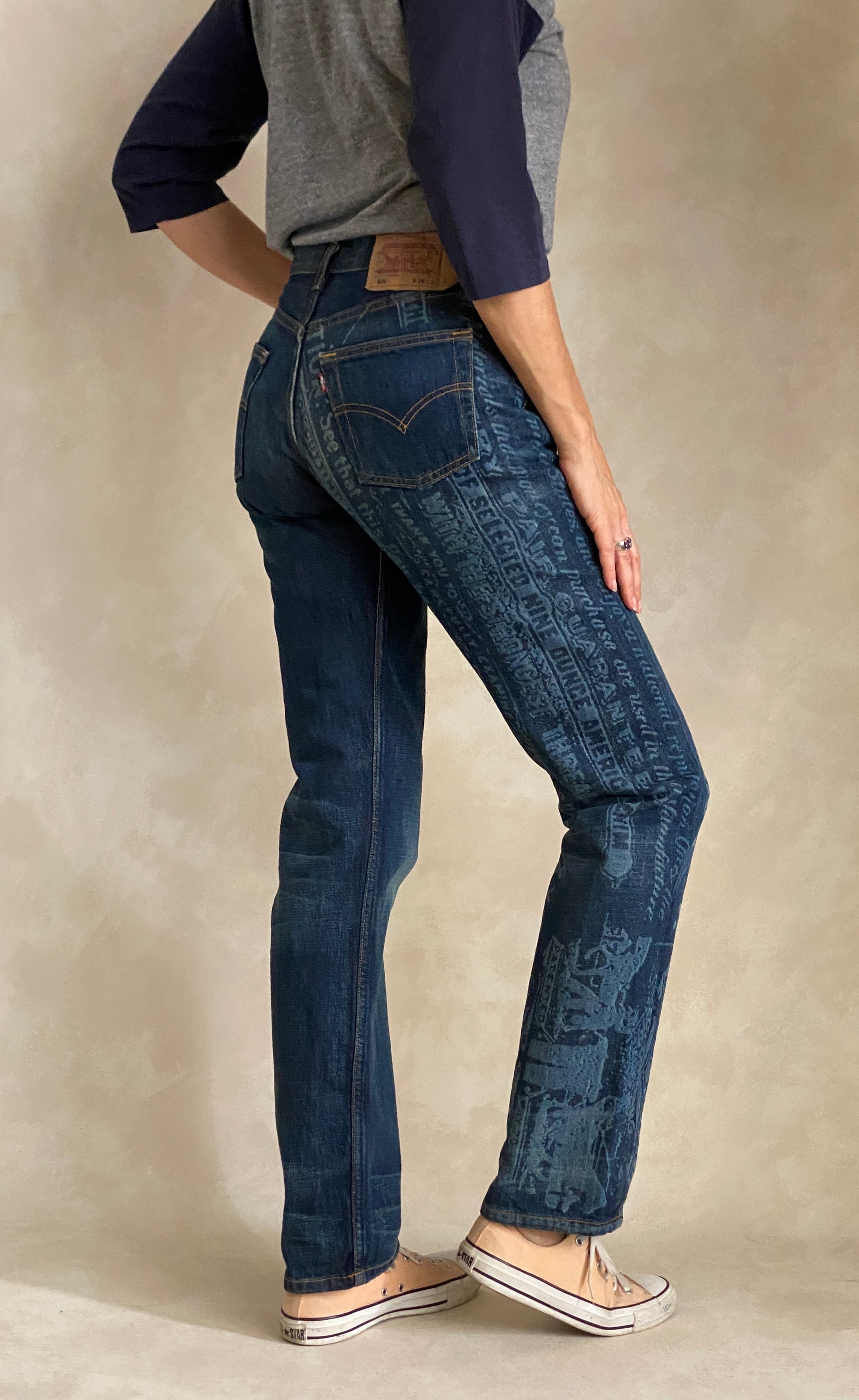 29X34 Printed Vintage denim Levi’s 501 vintage Made in Spain - USA Vintage Bcn