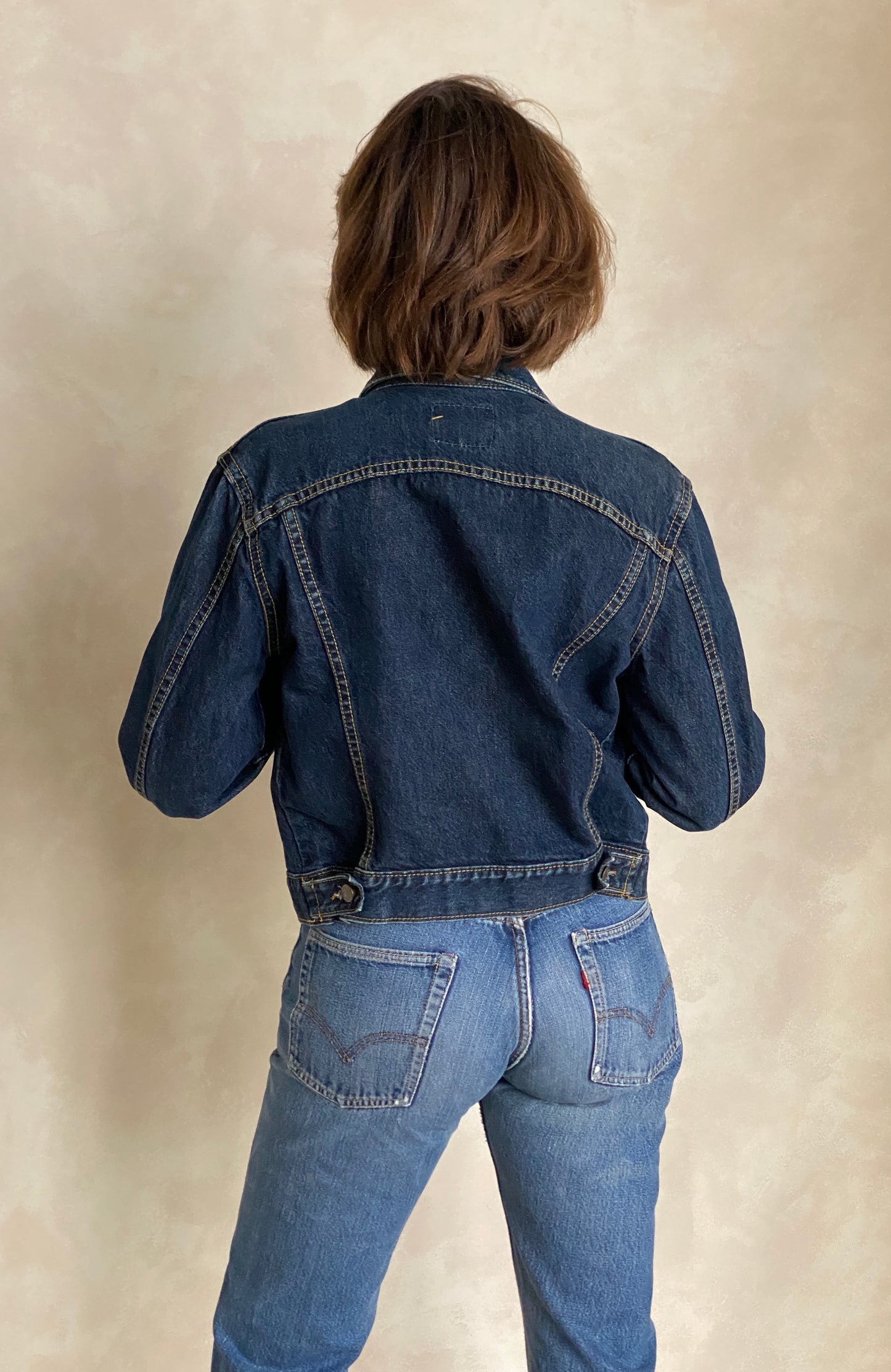 Women size Large. Lee 2 pockets jacket ( newer model ) - USA Vintage Bcn