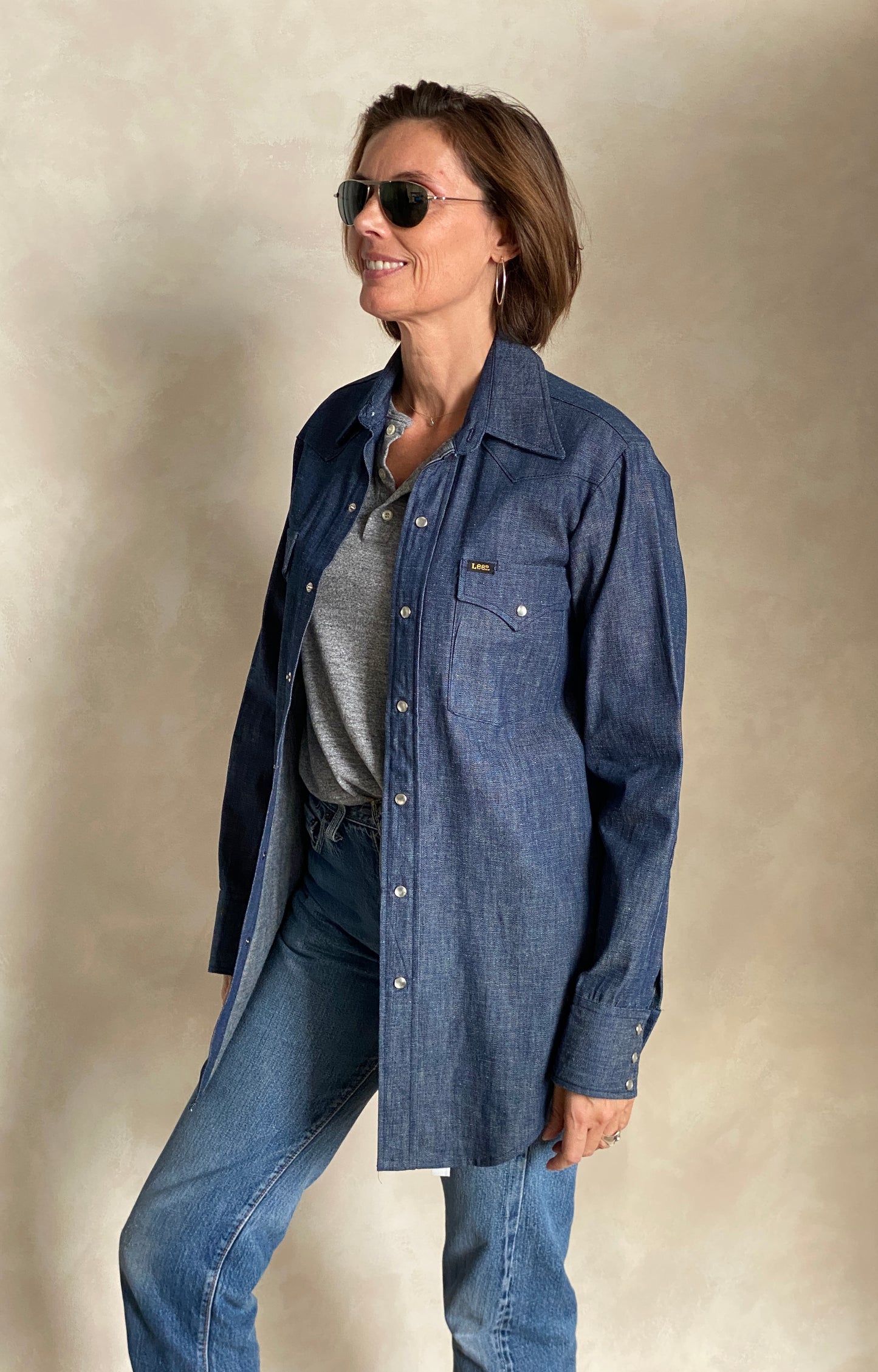 Size Small . NOS Vintage Lee denim shirt Made in USA - USA Vintage Bcn