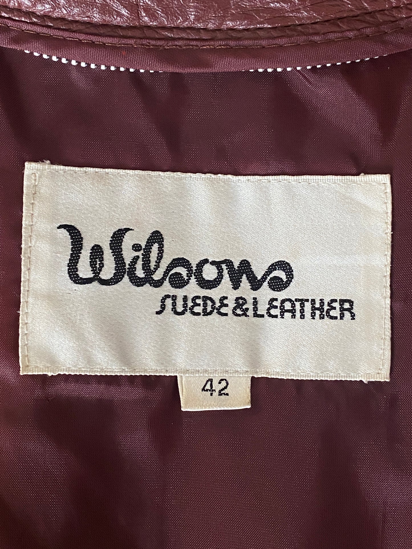 Vintage 1980s Wilson men’s leather jacket in classic retro style, size 42US 52EU