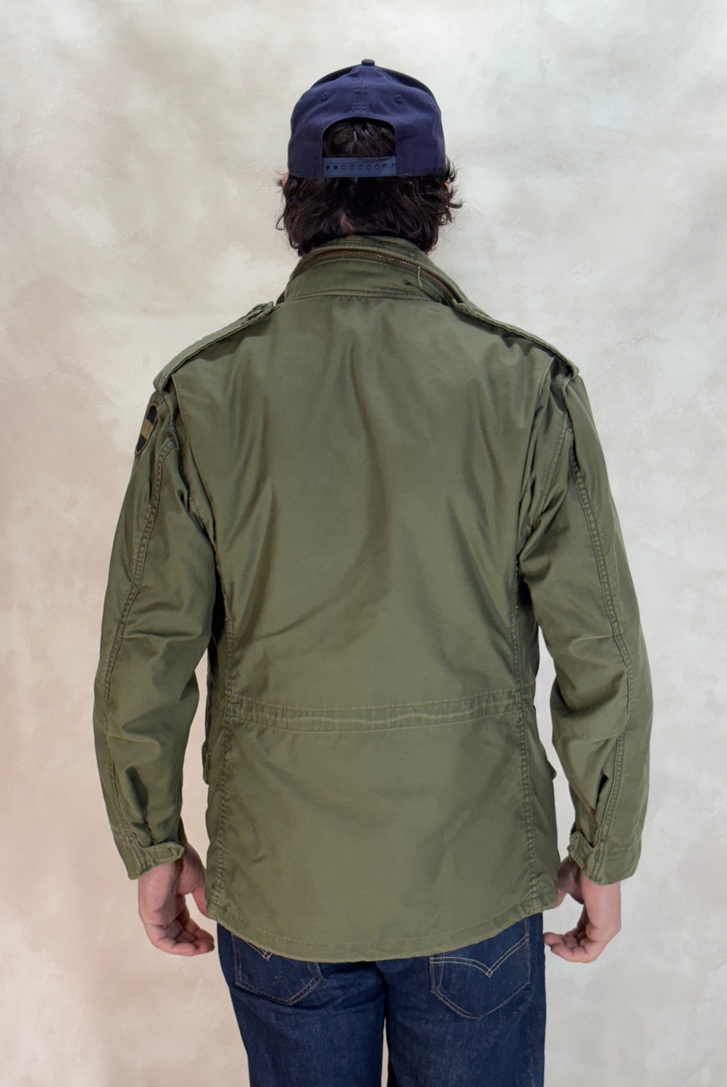 Small Short . Authentic 1974 US M-65 field jacket Military - USA Vintage Bcn