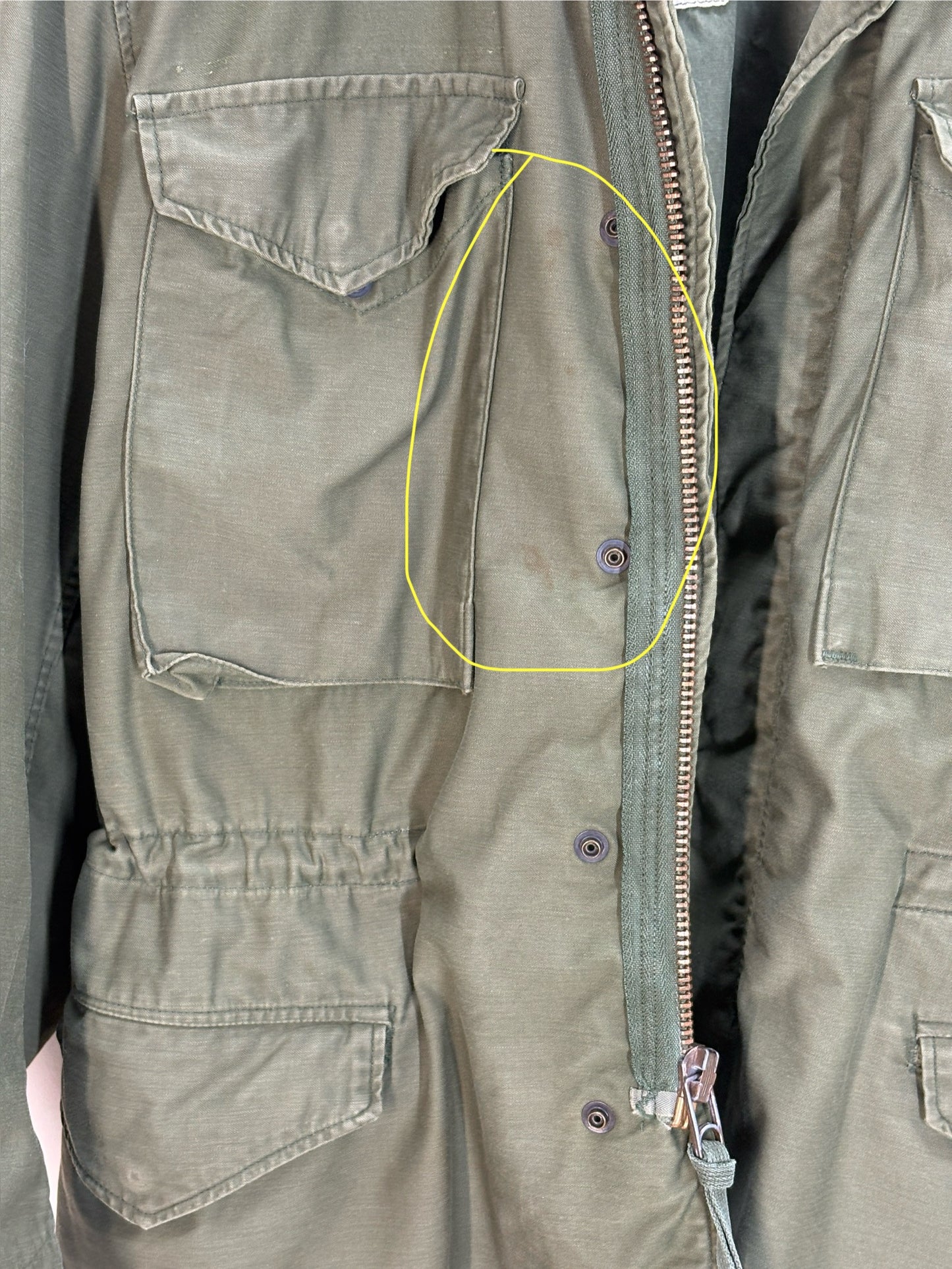 Small Short . Authentic 1974 US M-65 field jacket Military - USA Vintage Bcn