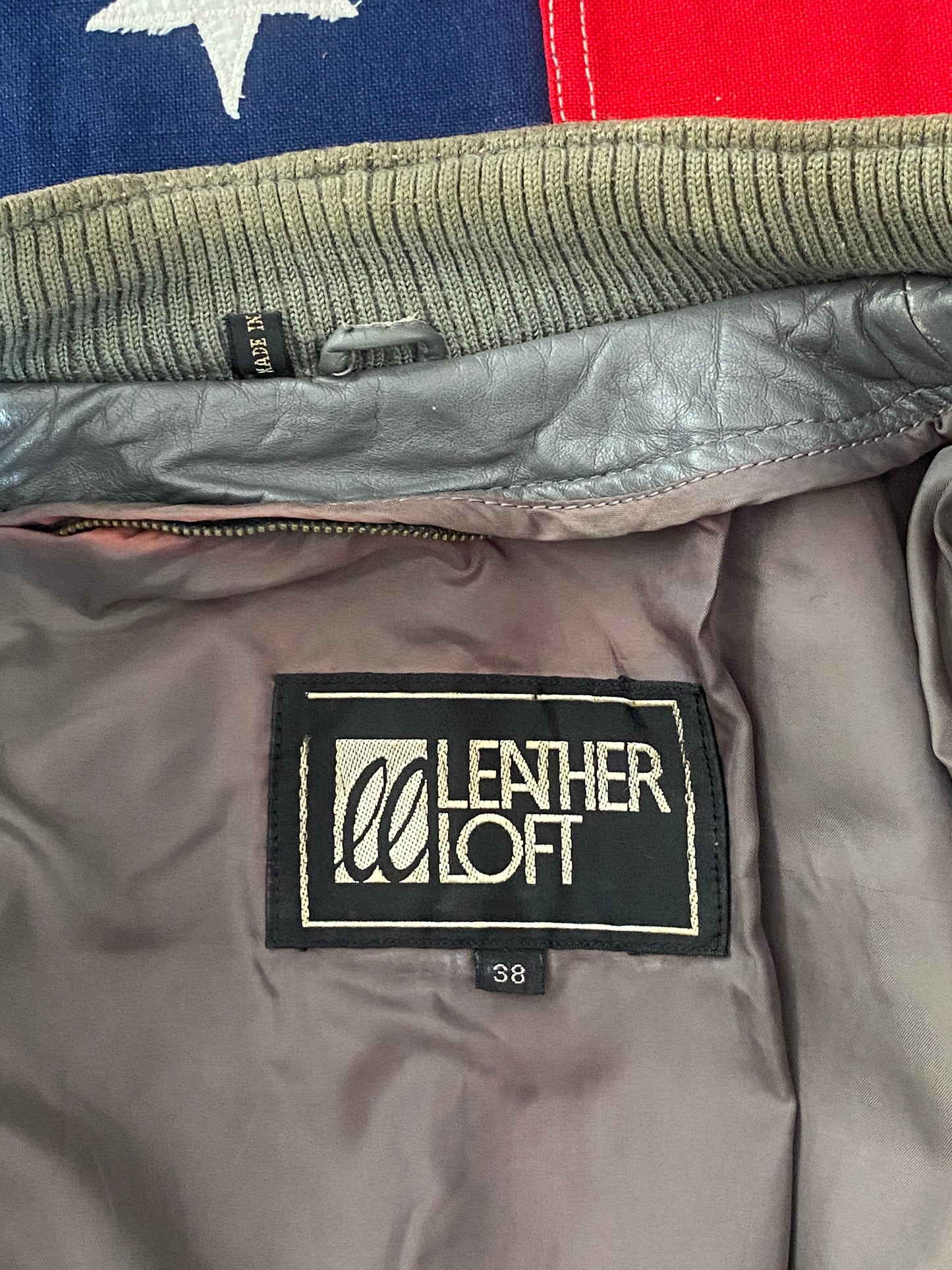 80s vintage leather jacket, size 38US (48EU) - Retro fashion statement with quality craftsmanship.