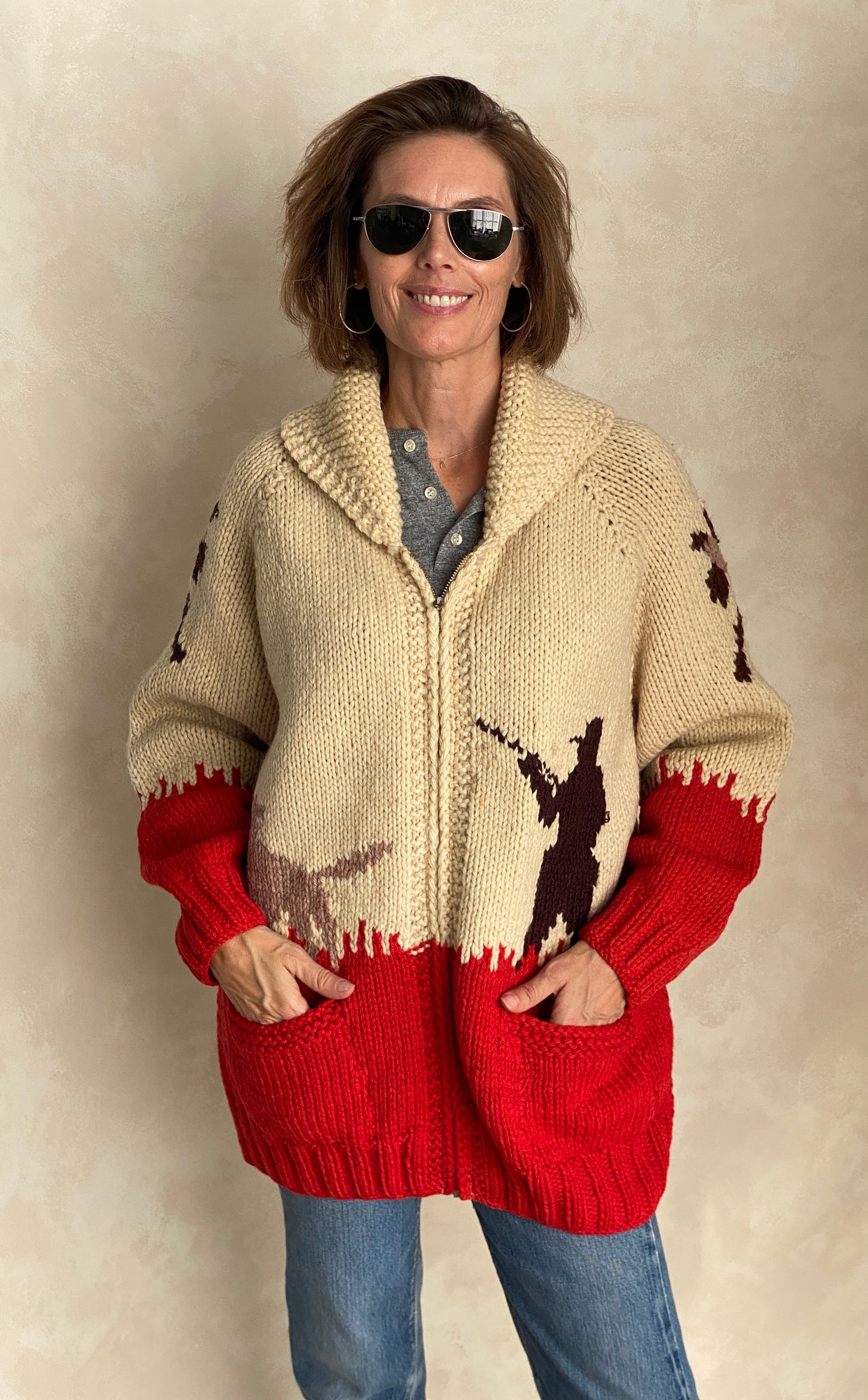 Vintage Hand Knitted 100% Wool Cowichan sweater made in Canada - USA Vintage Bcn