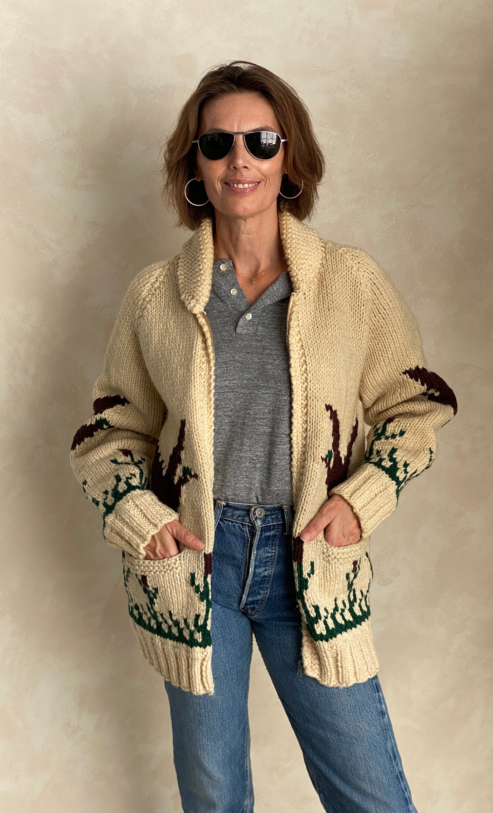 Vintage Hand Knit 100% Wool Cowichan hand made in Canada - USA Vintage Bcn vintage cowichan wool sweater hand knit in canada