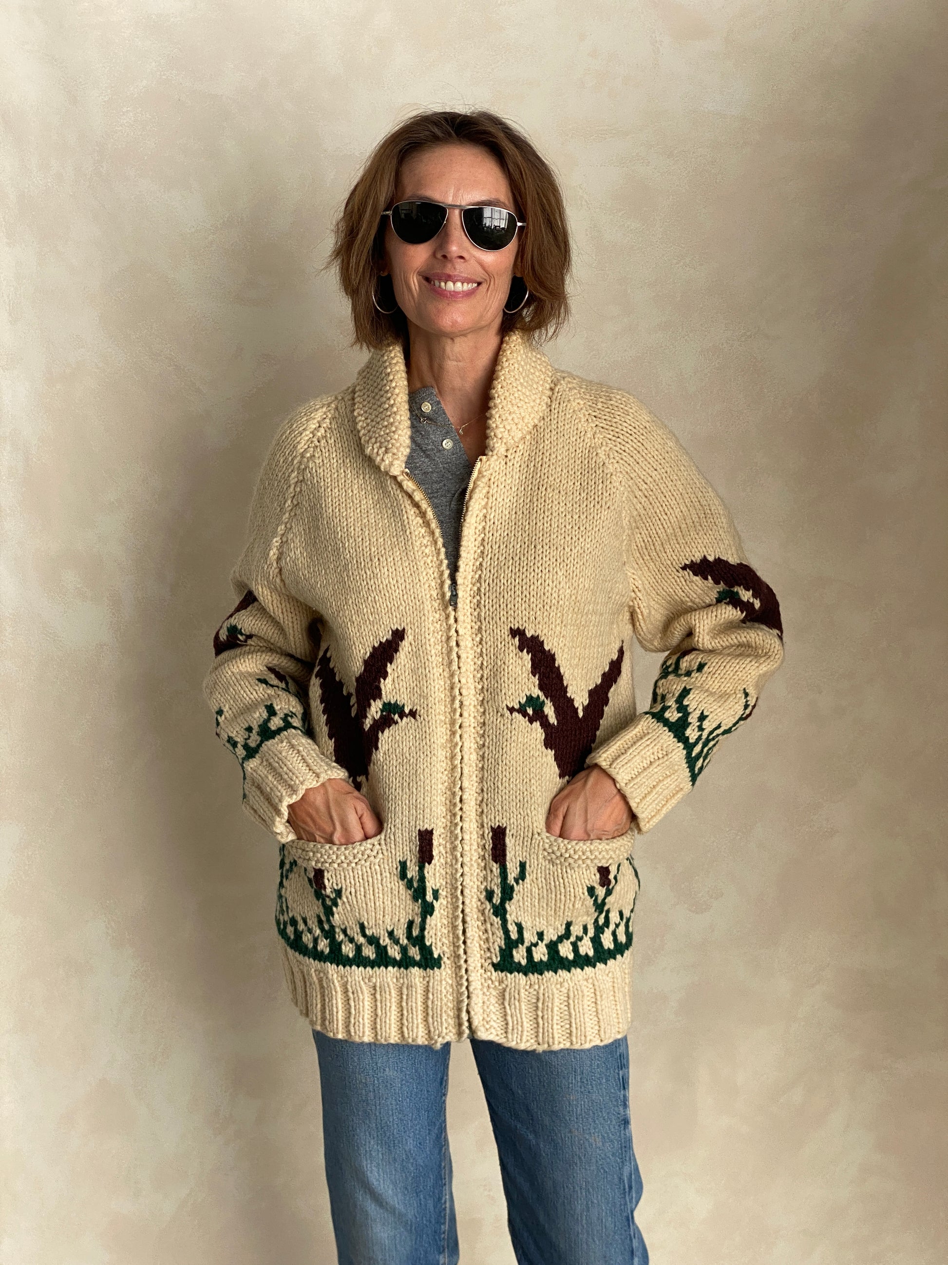 Vintage Hand Knit 100% Wool Cowichan hand made in Canada - USA Vintage Bcn vintage cowichan wool sweater hand knit in canada